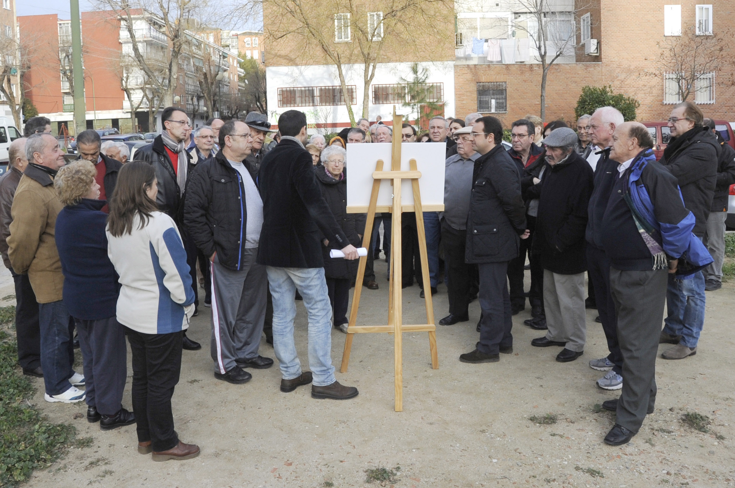 Presentacion Rehabilitacion Calle Garona 3