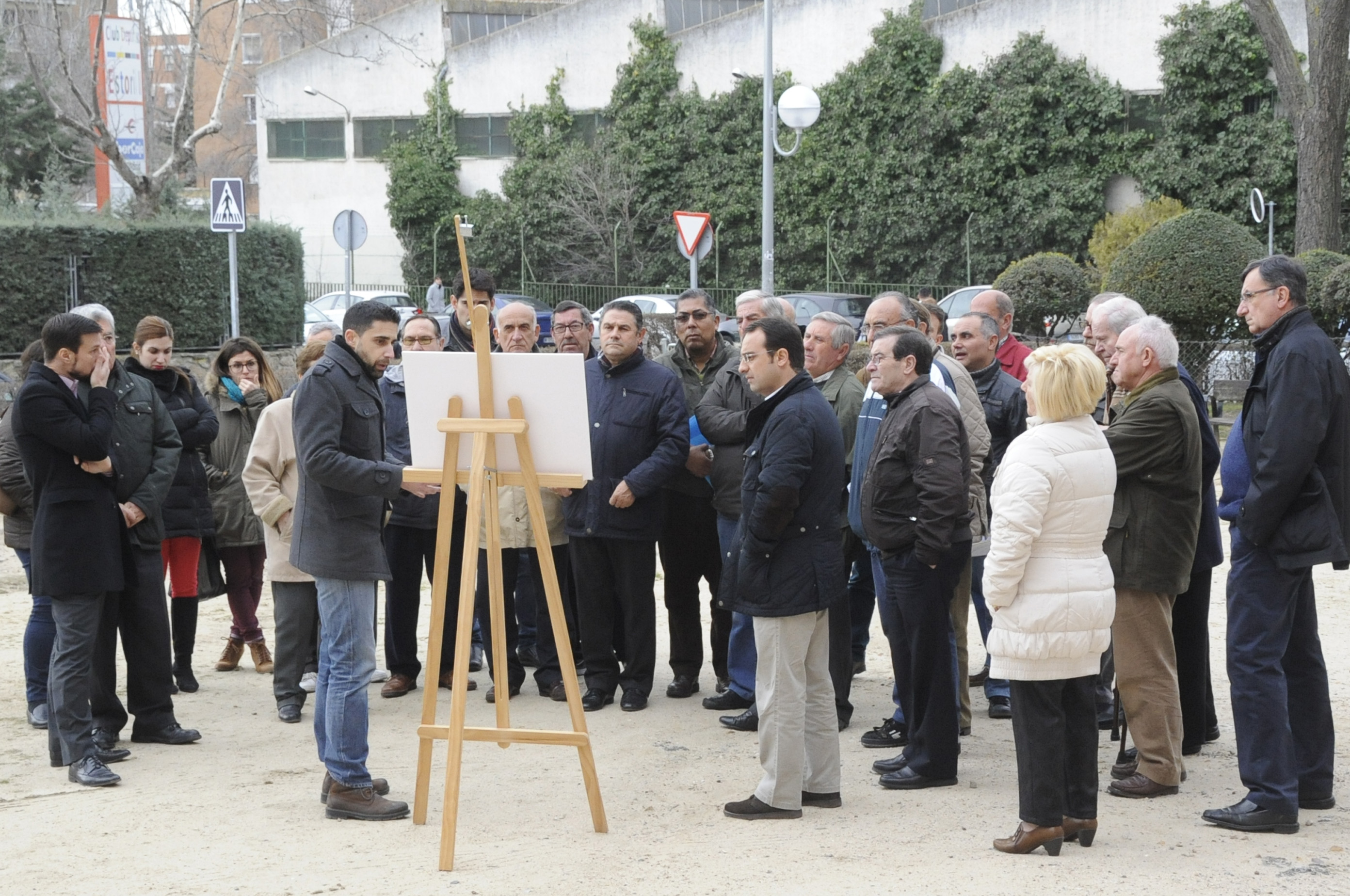 Presentacion obras paseo Goya Picasso 6