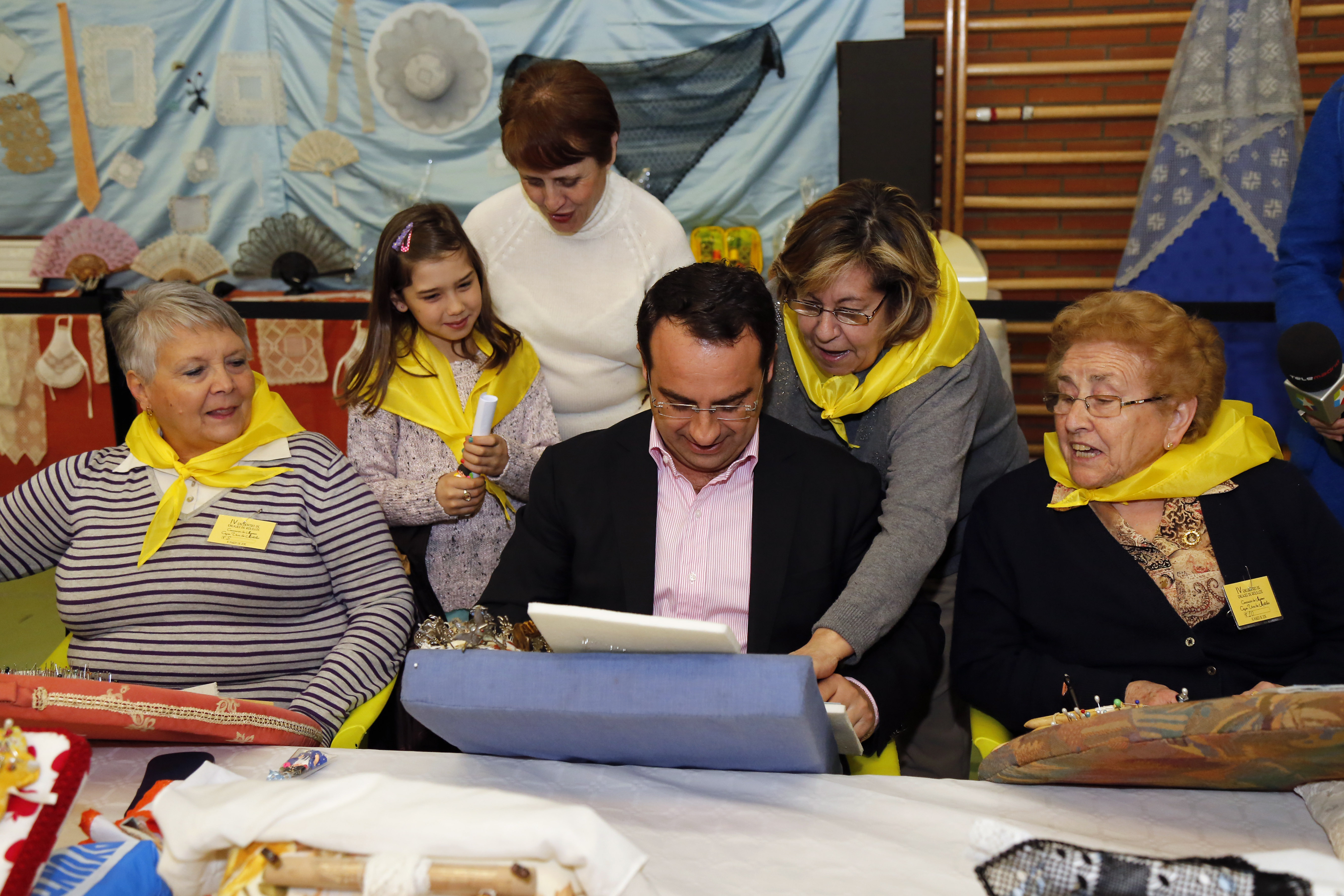 Encuentro Encaje Bolillos_11