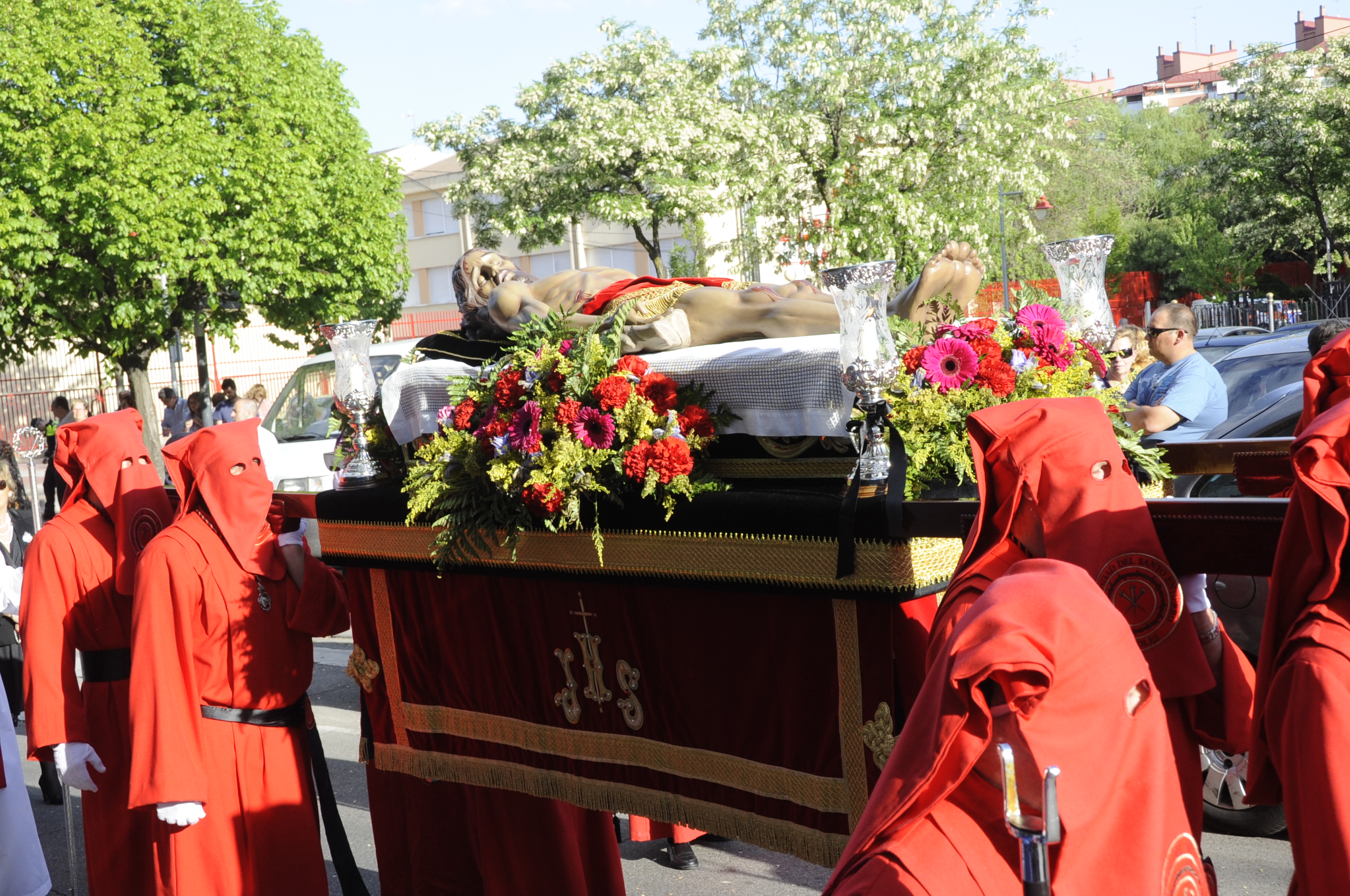 PROCESIÓN CRISTO YACENTE 2
