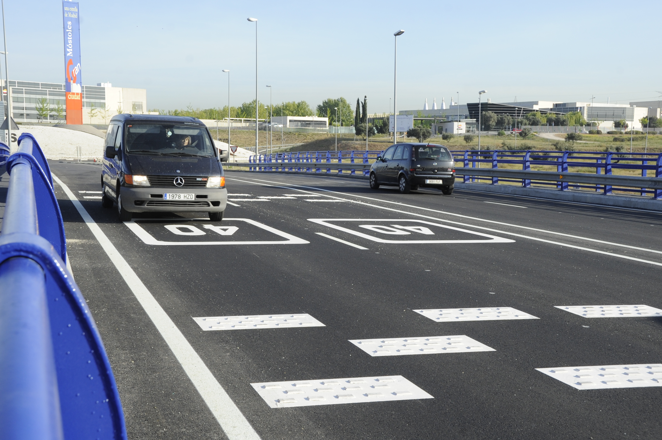 APERTURA PASO ELEVADO M-856 3