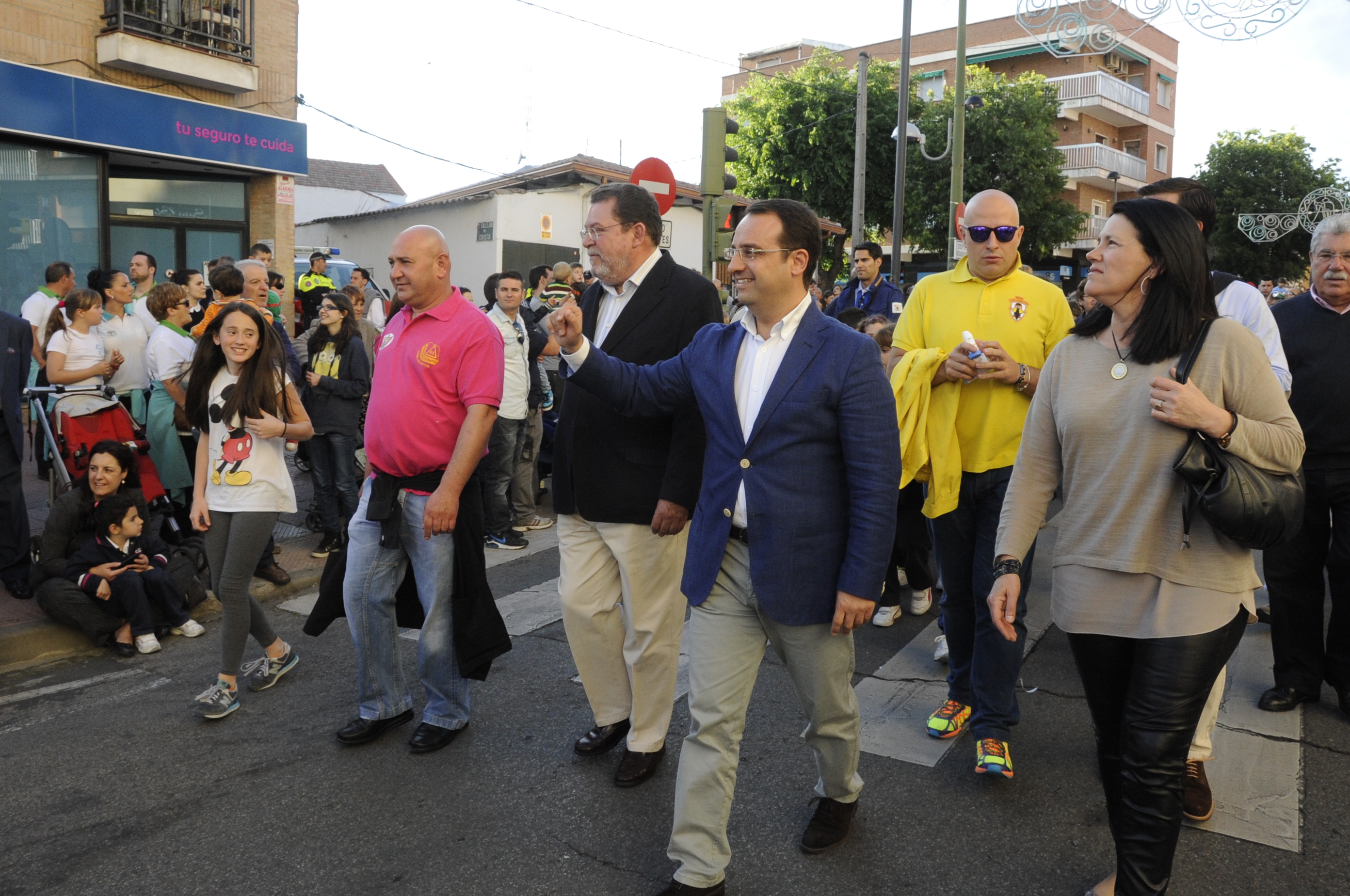 PEÑERO, GIGANTES Y CABEZUDOS 147p