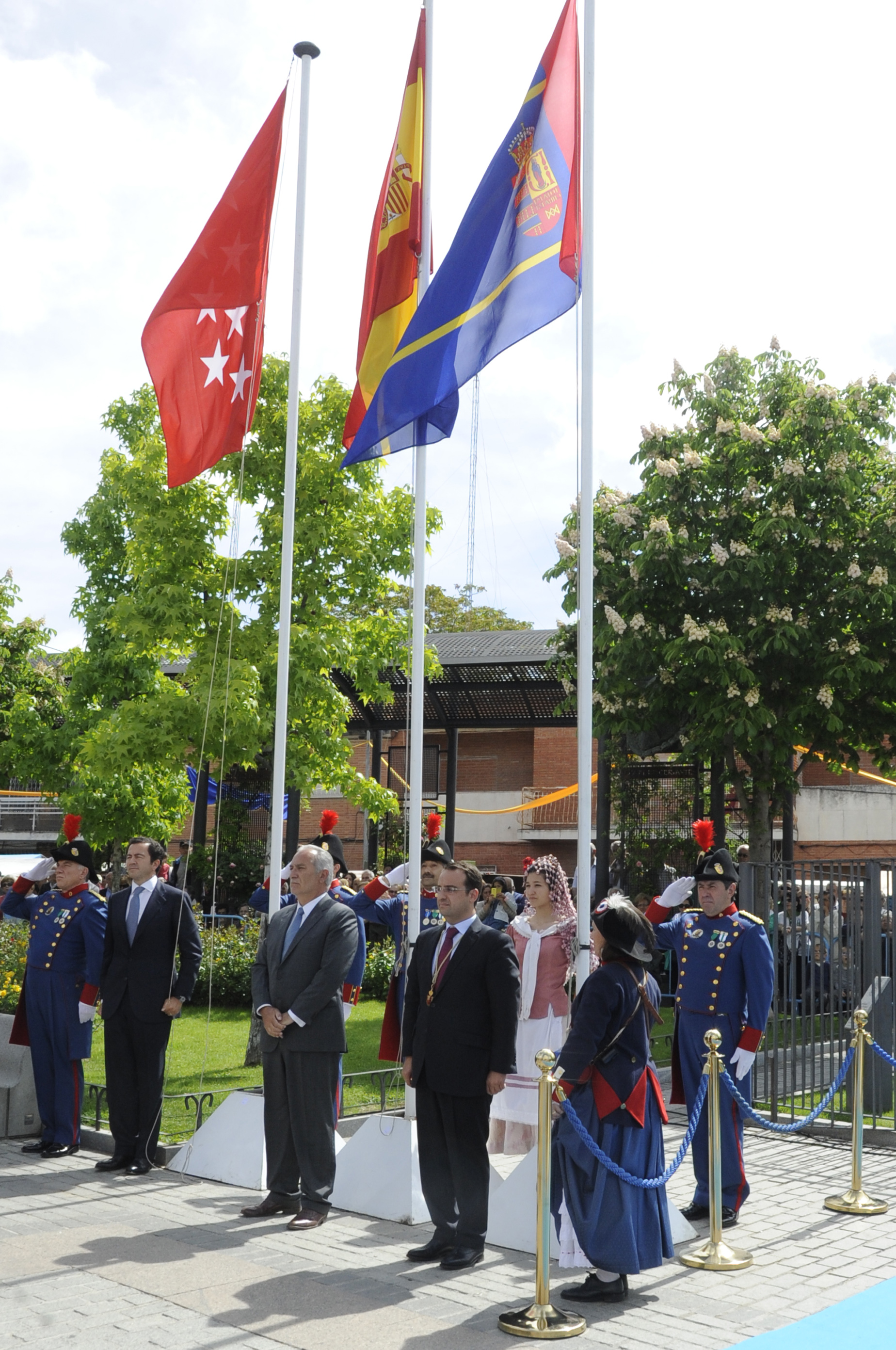 entregadas 2 mayo 2015 Ortiz Desapego Sociedad 2
