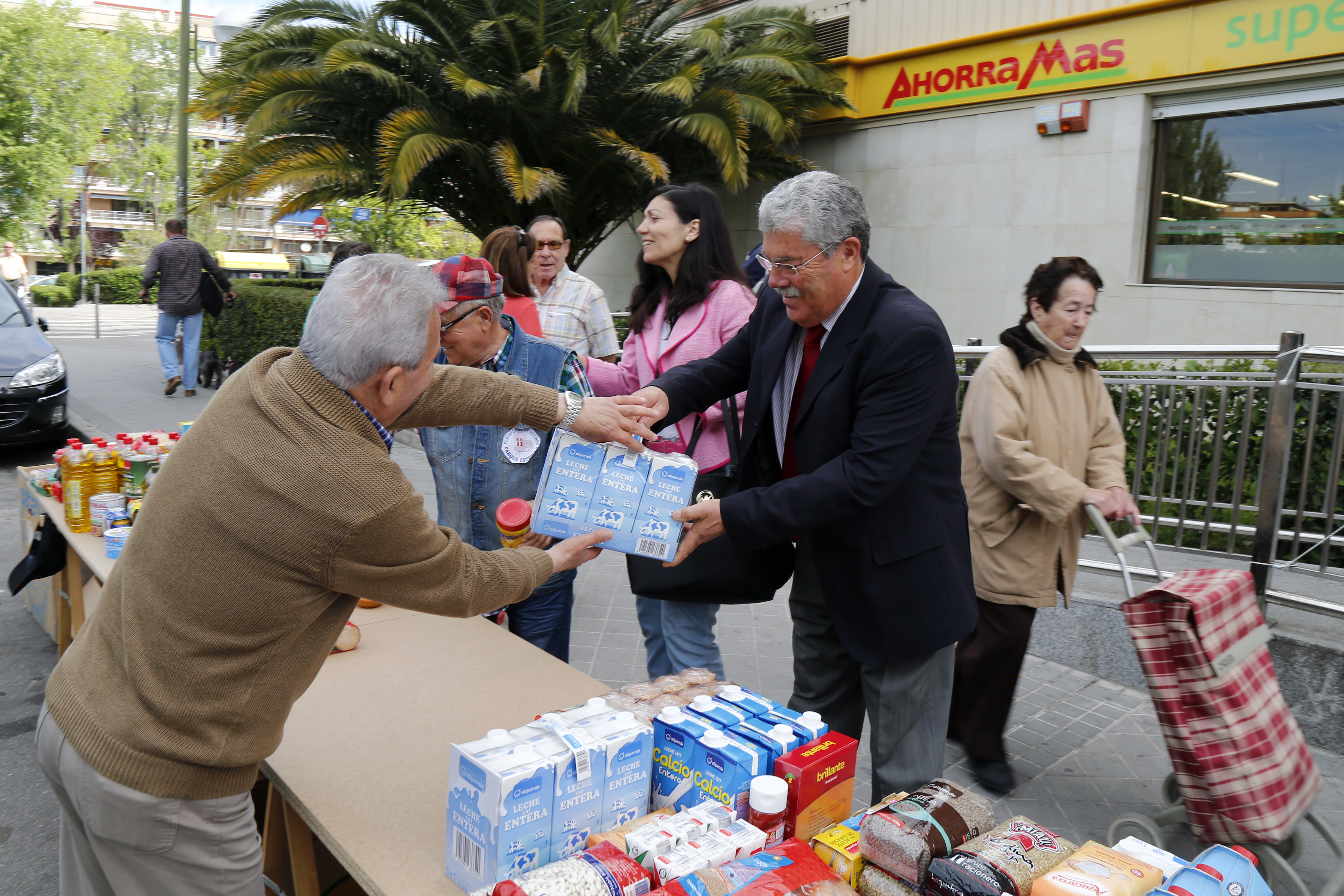 Recogida Alimentos Plataforma Estoril2 2