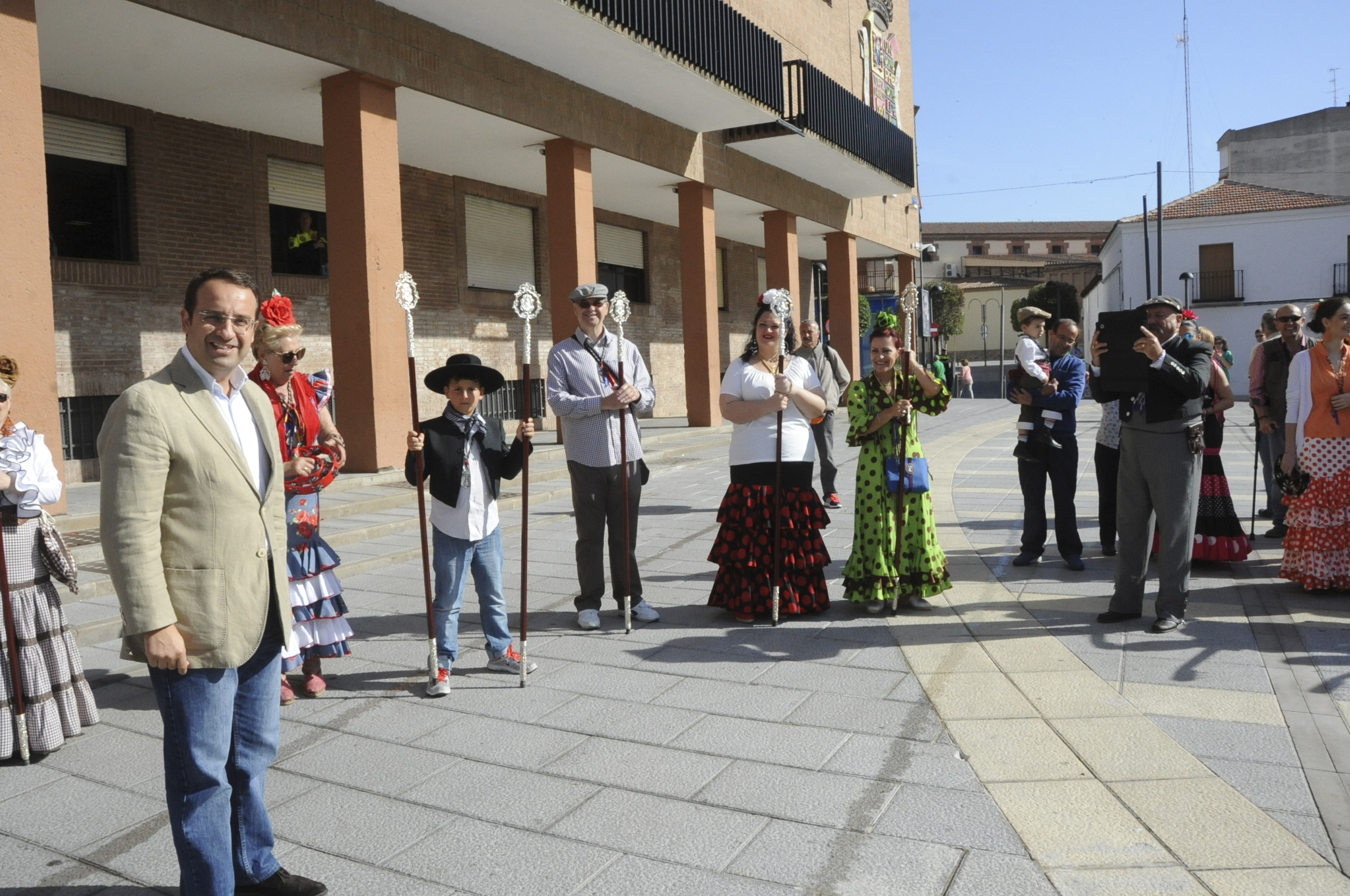 Recibimiento en ayto Hermandad Rocio 3