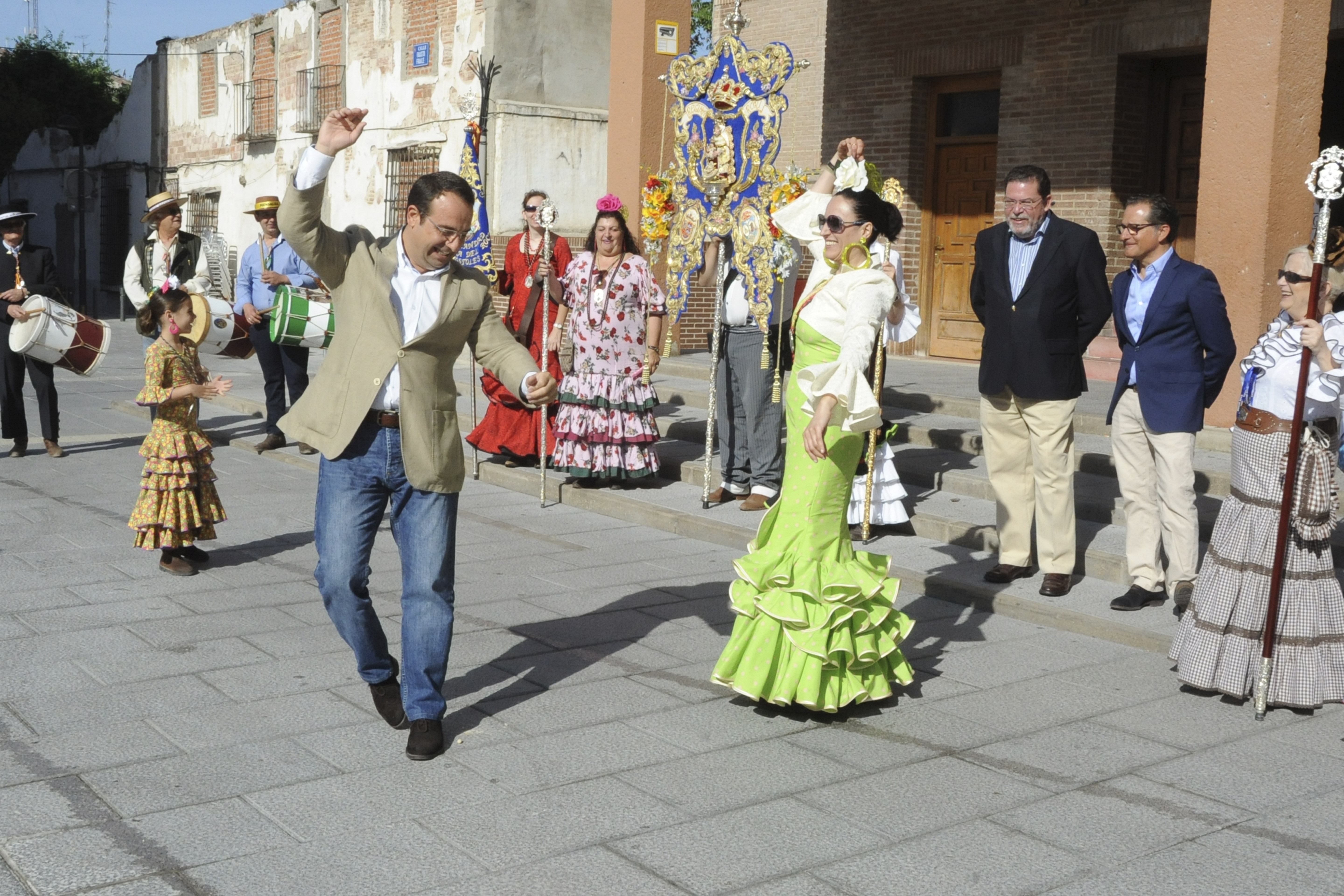 Recibimiento en ayto Hermandad Rocio 5