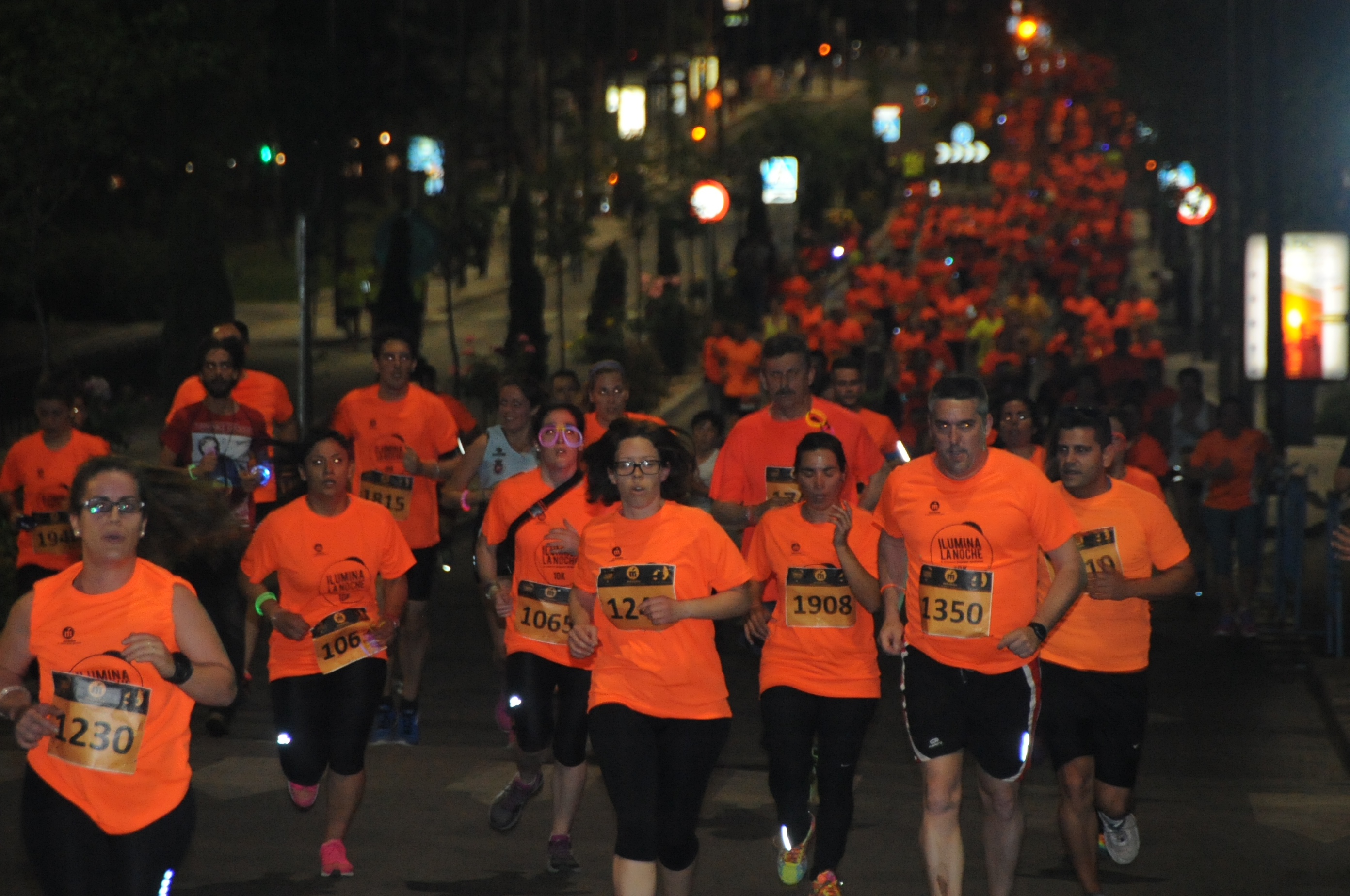 Carrera Ilumina la noche 23