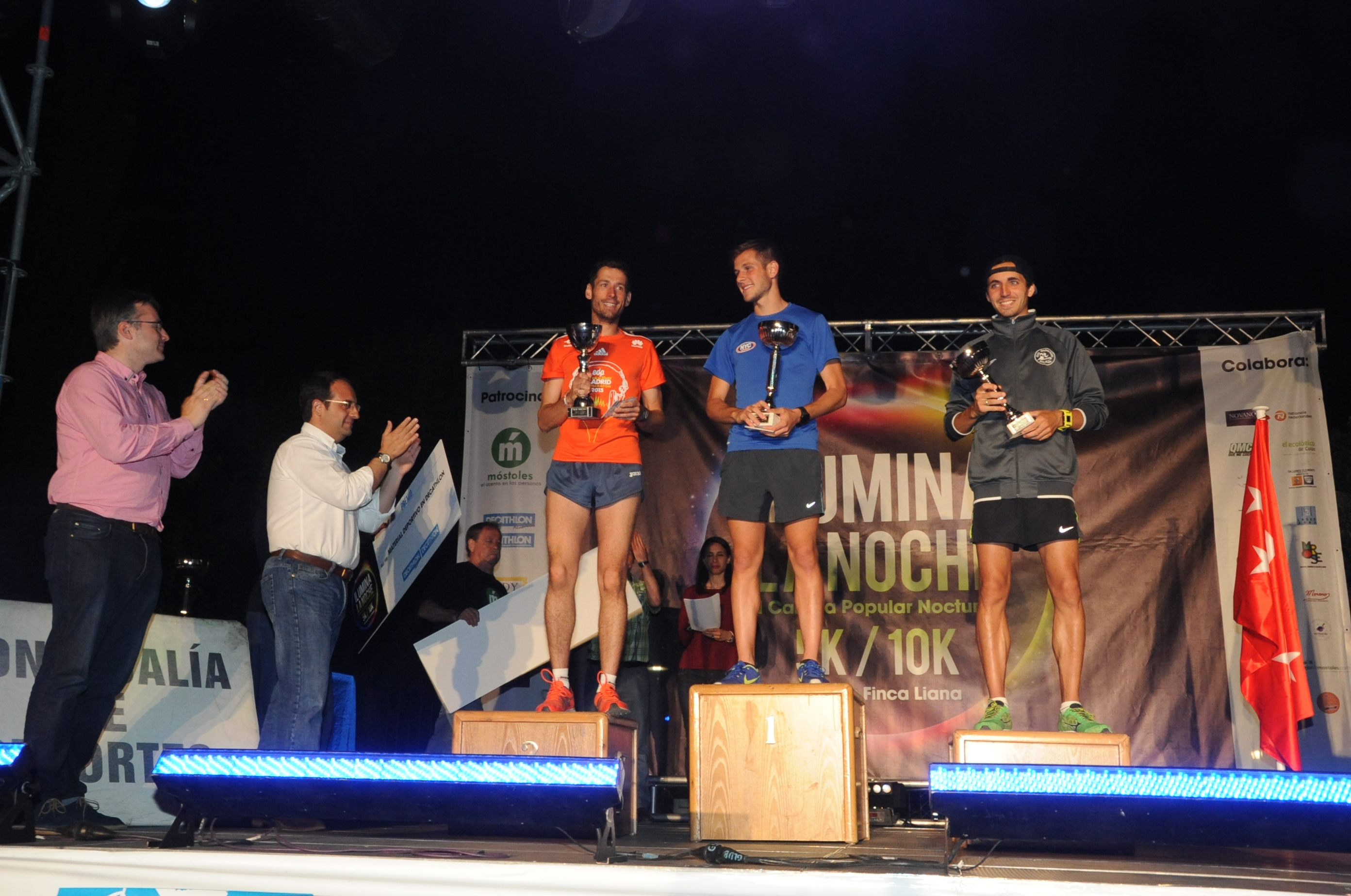 Carrera Ilumina la noche 28