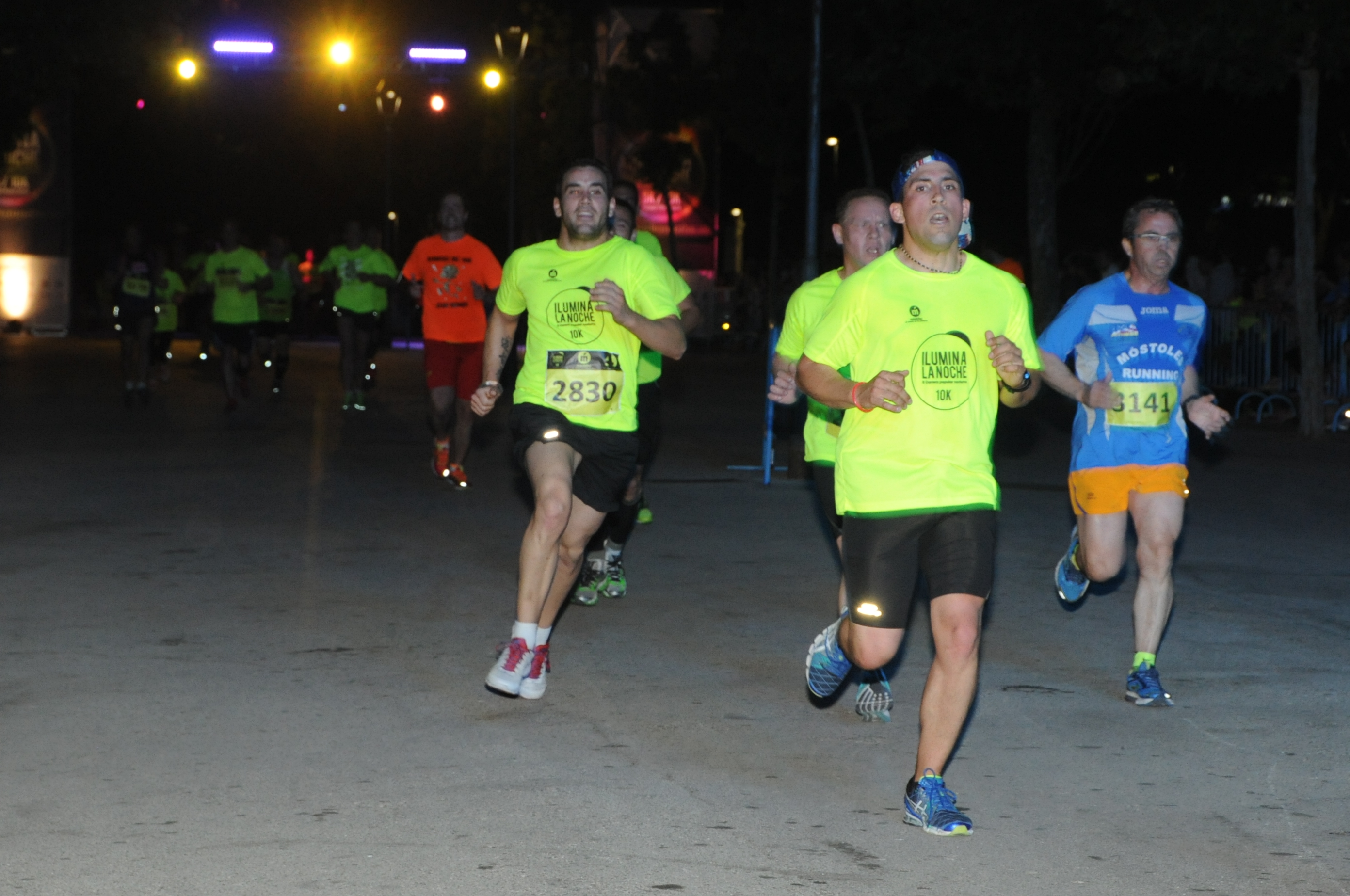 Carrera Ilumina la noche 29