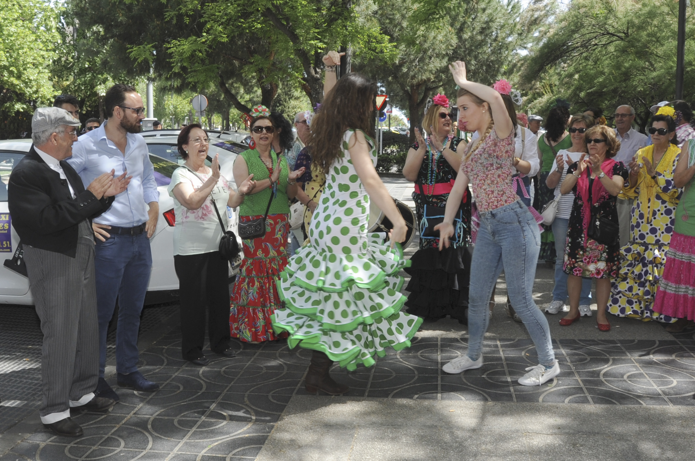 Procesion Cruces Mayo 10