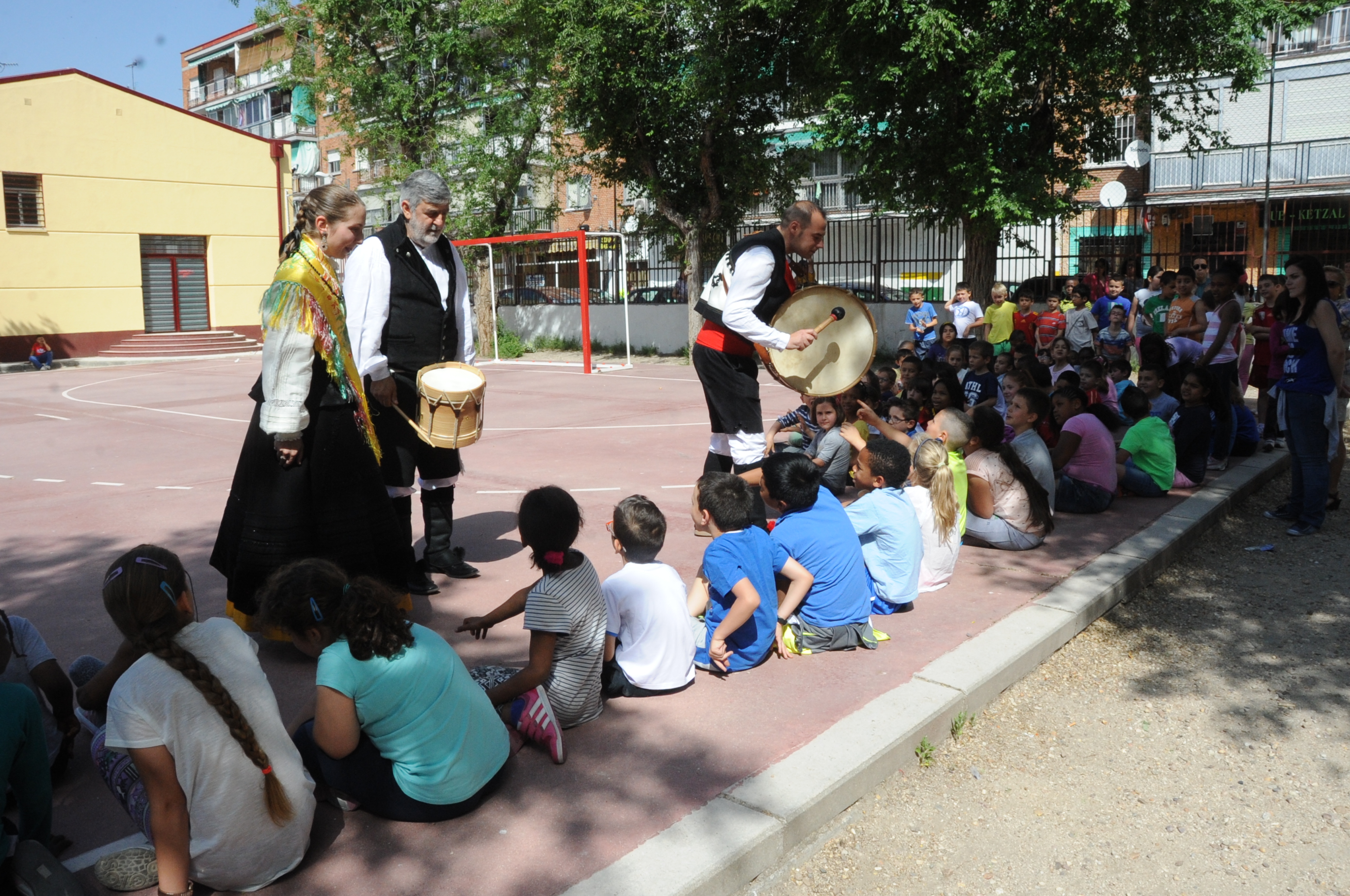 Dia Galicia CEIP Andrés Torrejón 103p