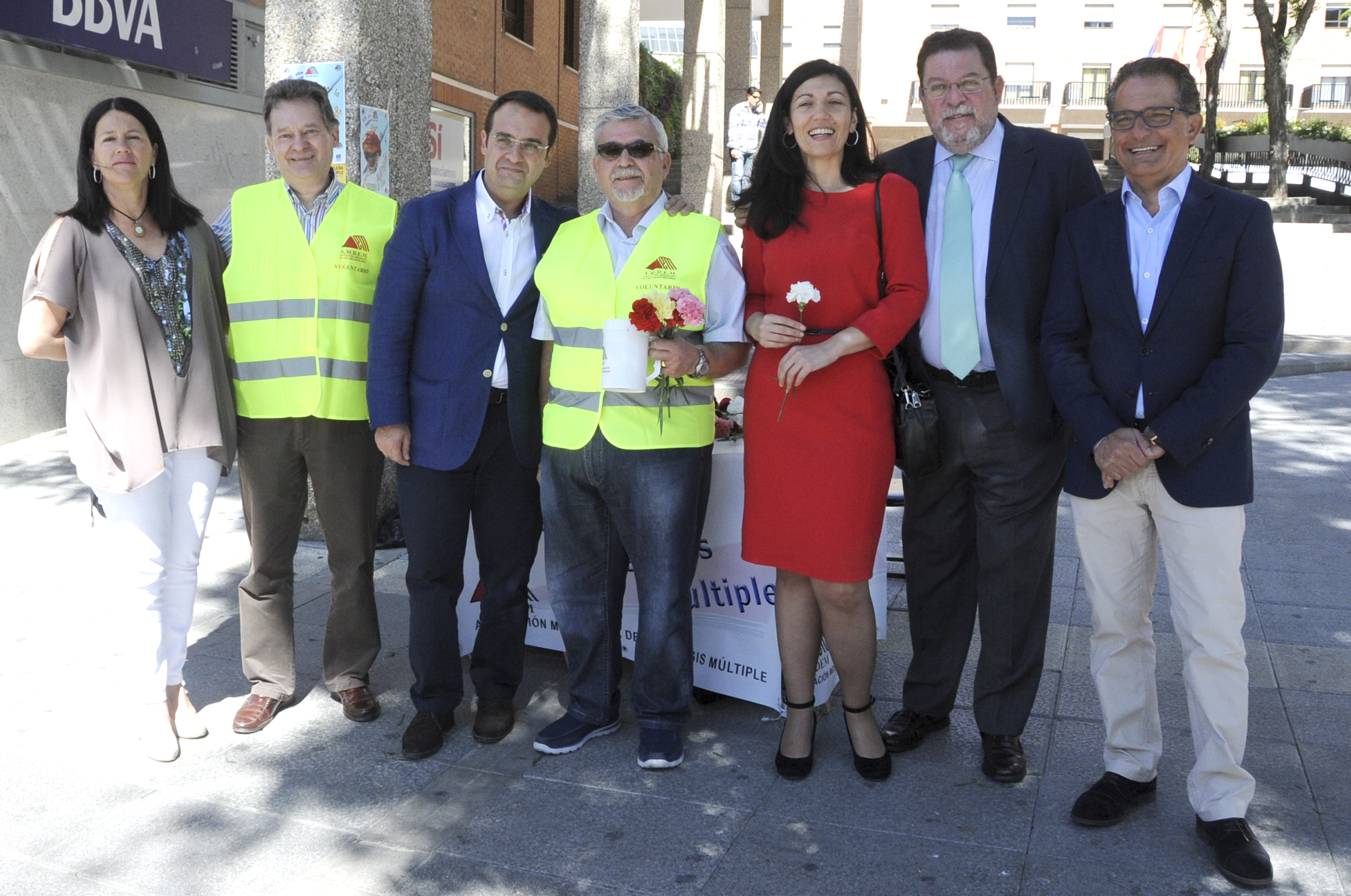 Mesa contra la esclerosis 029p