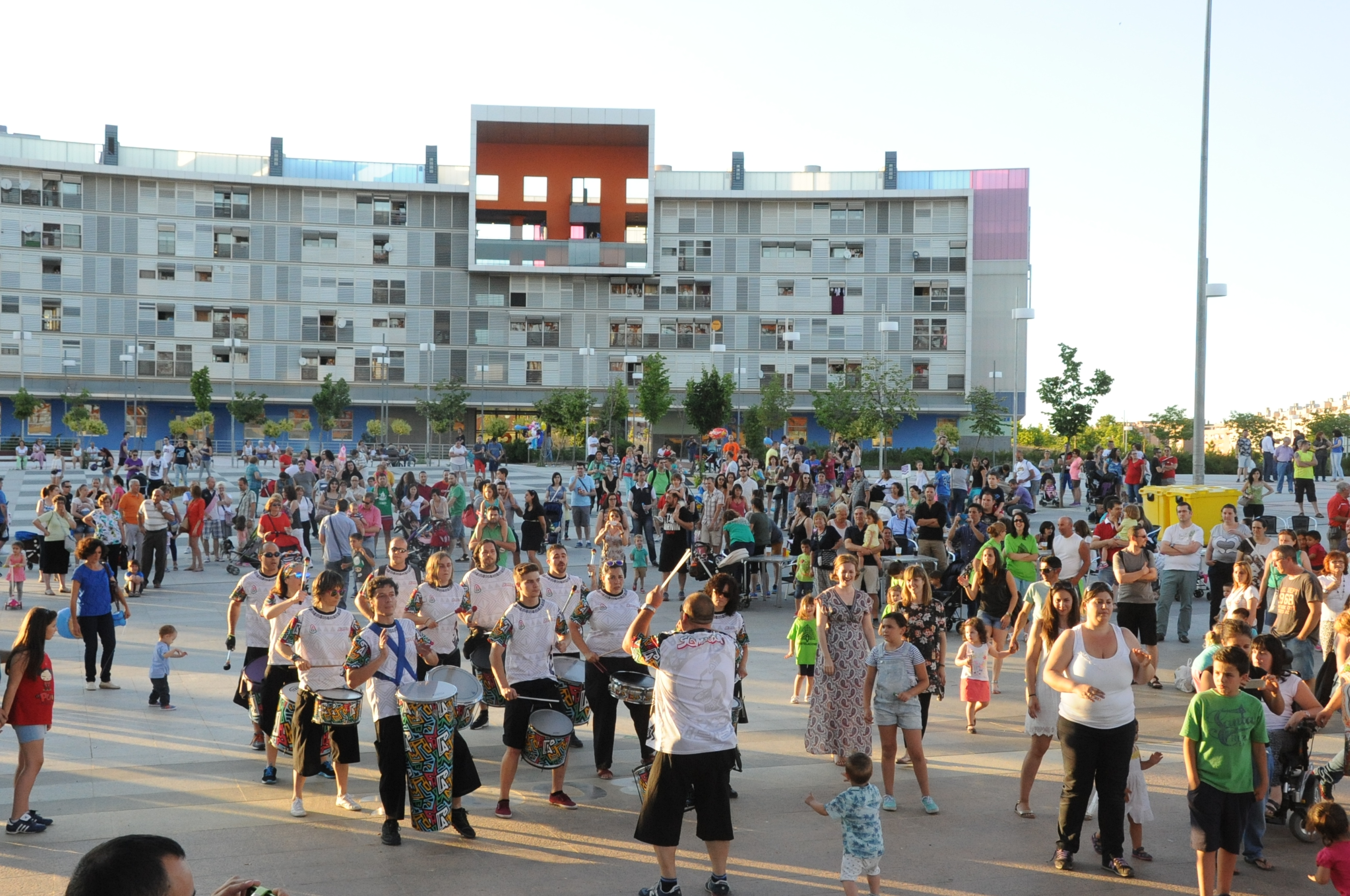 Fiesta Distrito Sureste Pza del Sol 5