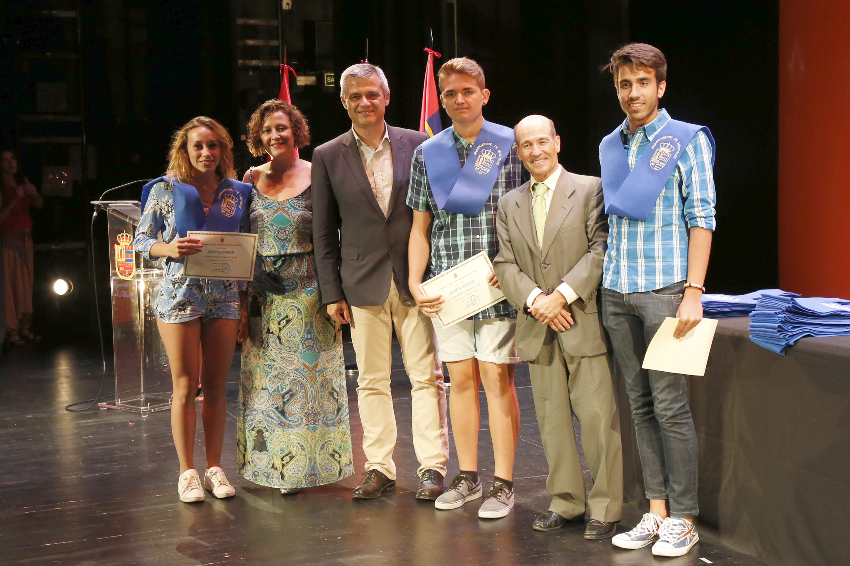 Reconocimiento alumnos excelentes 3