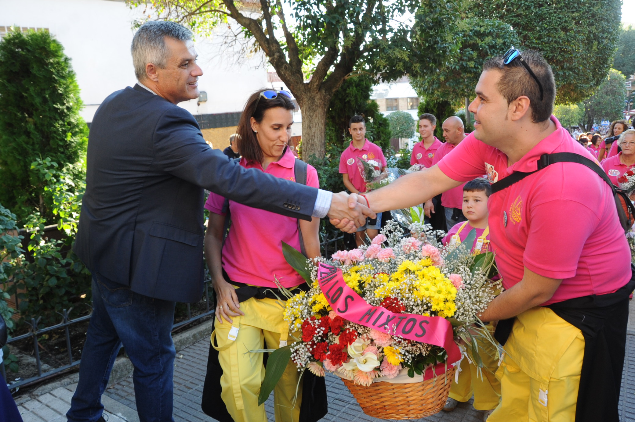 Ofrenda a la Virgen 12