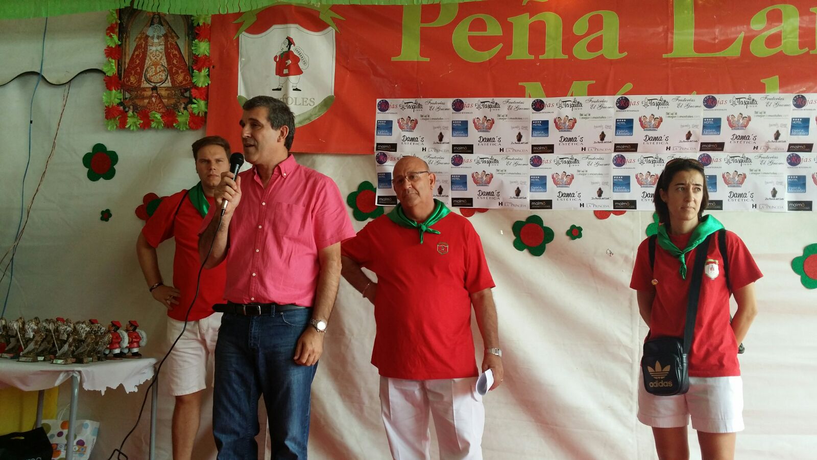 entrega placas peña larra2