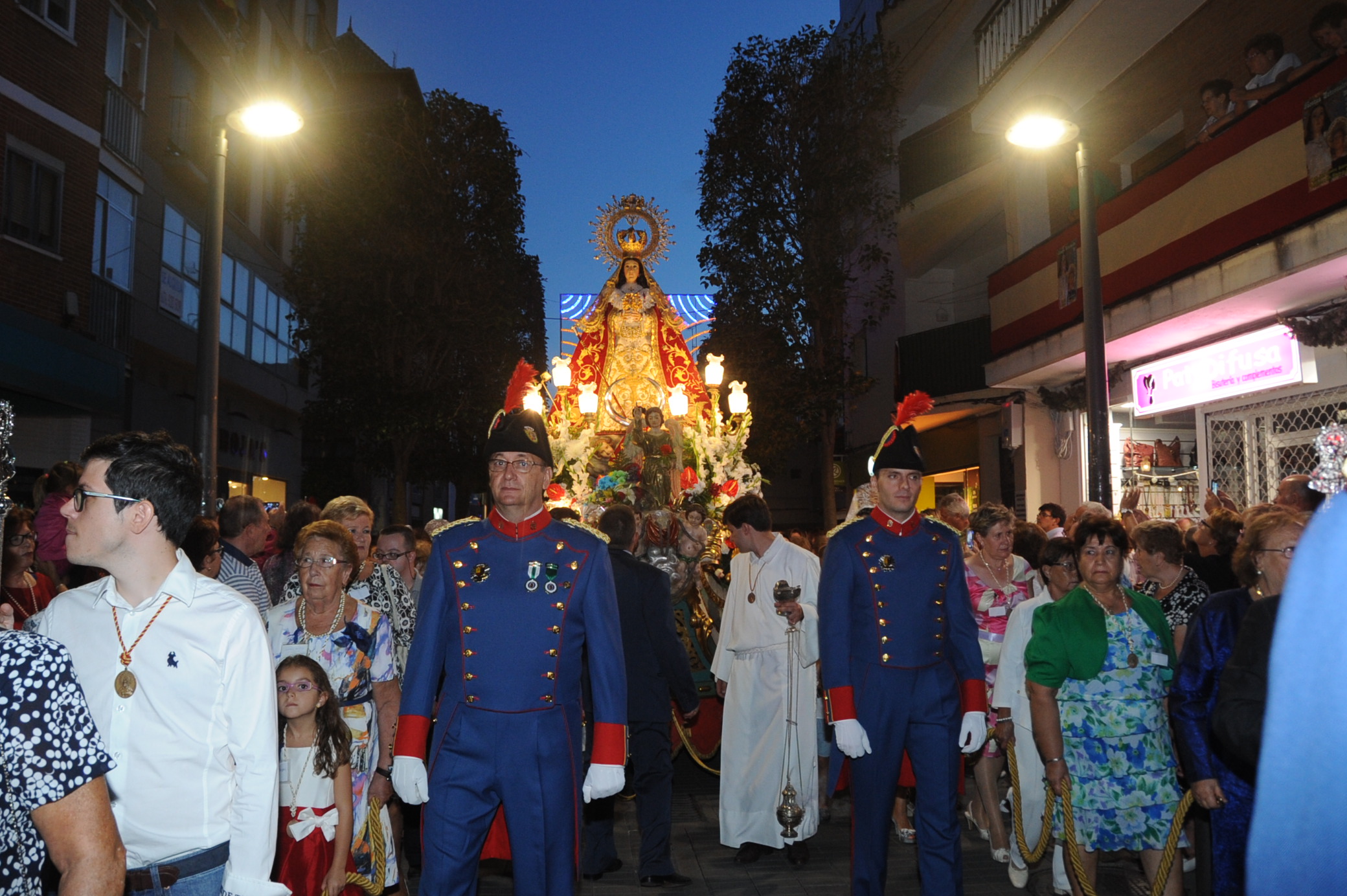 Procesión 4