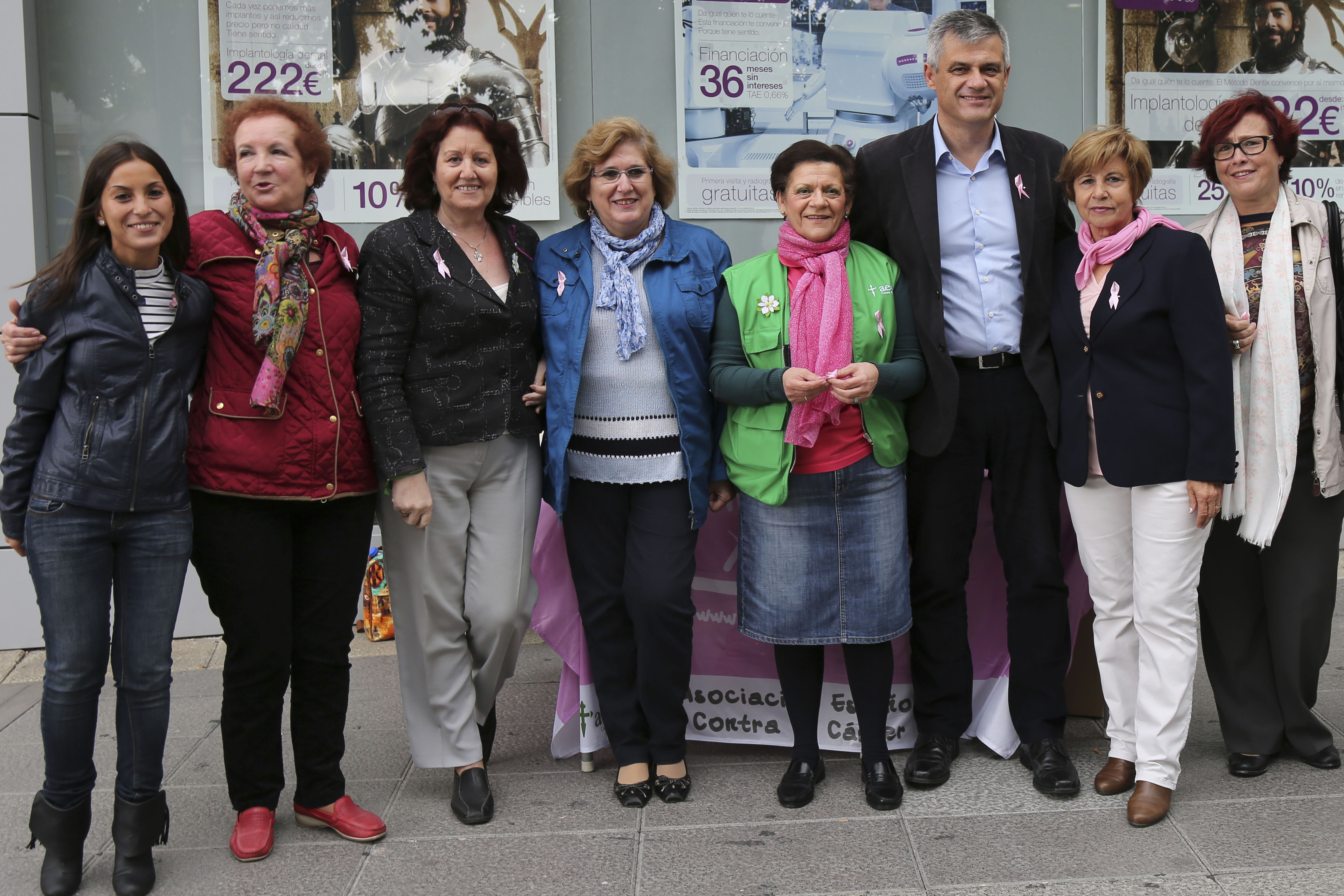 Mesa contra cancer de mama 4