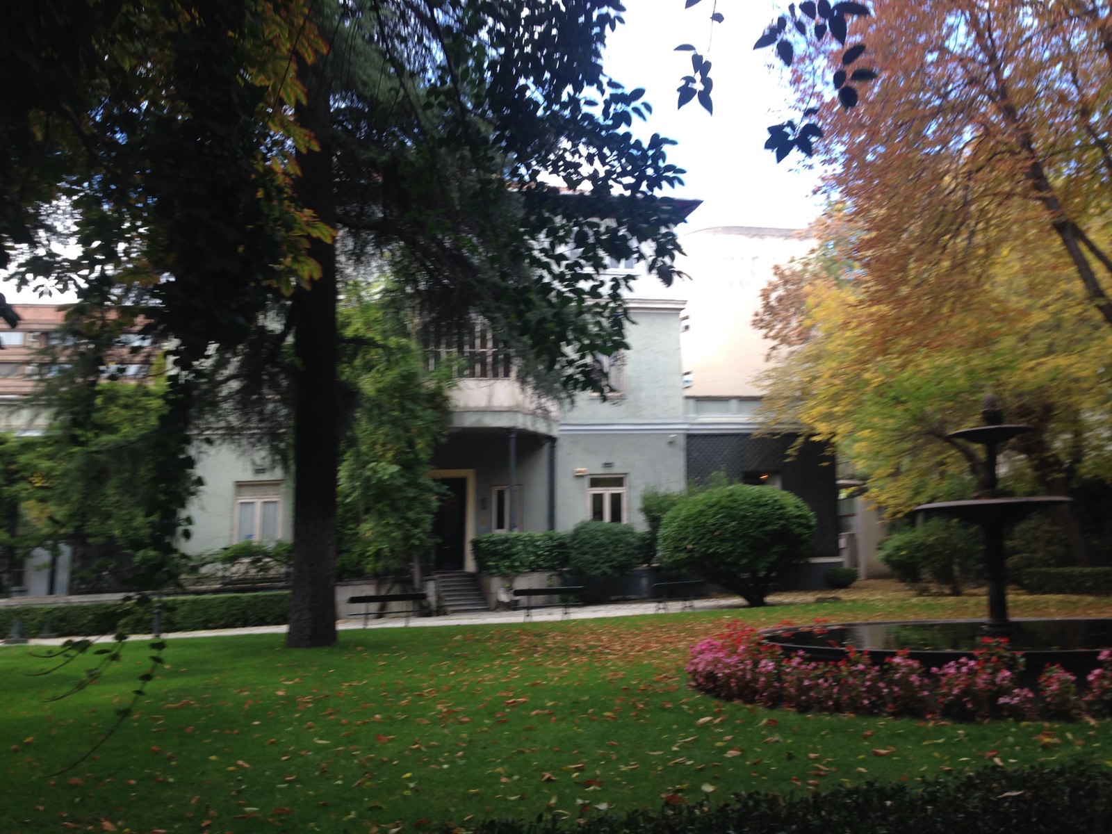 Visita a la Residencia de señoritas 1