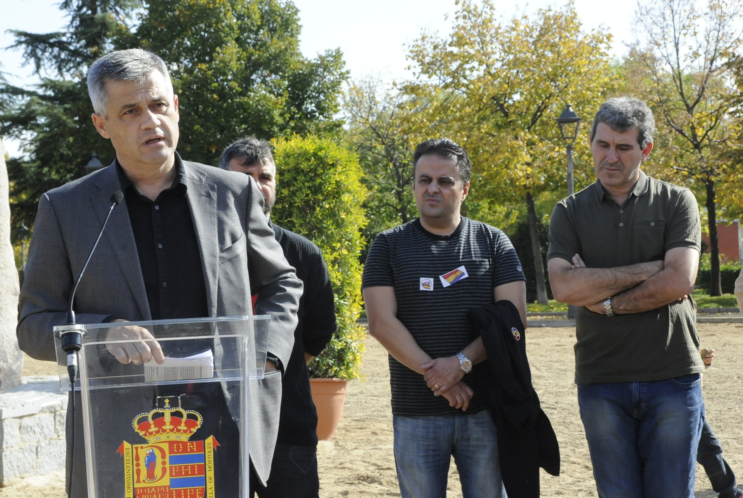 Placa Monolito Brigadas 4