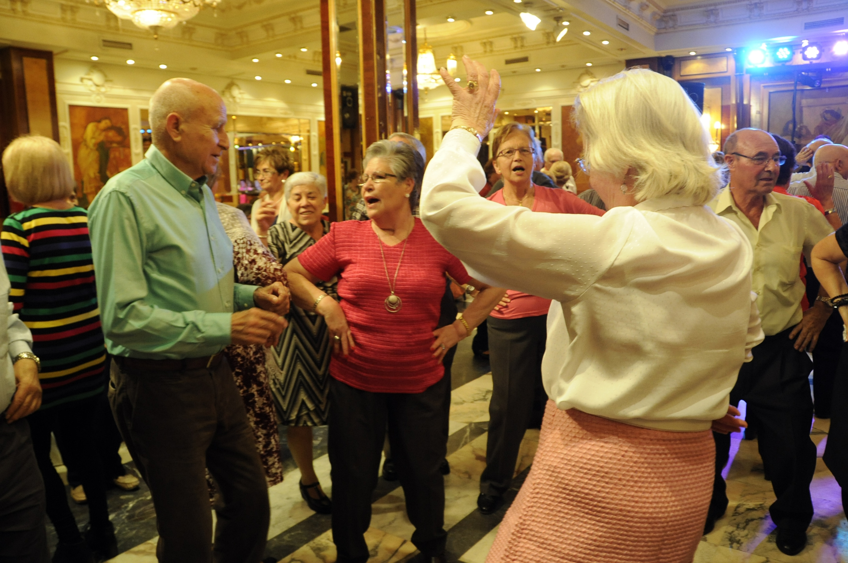 Baile de mayores 1