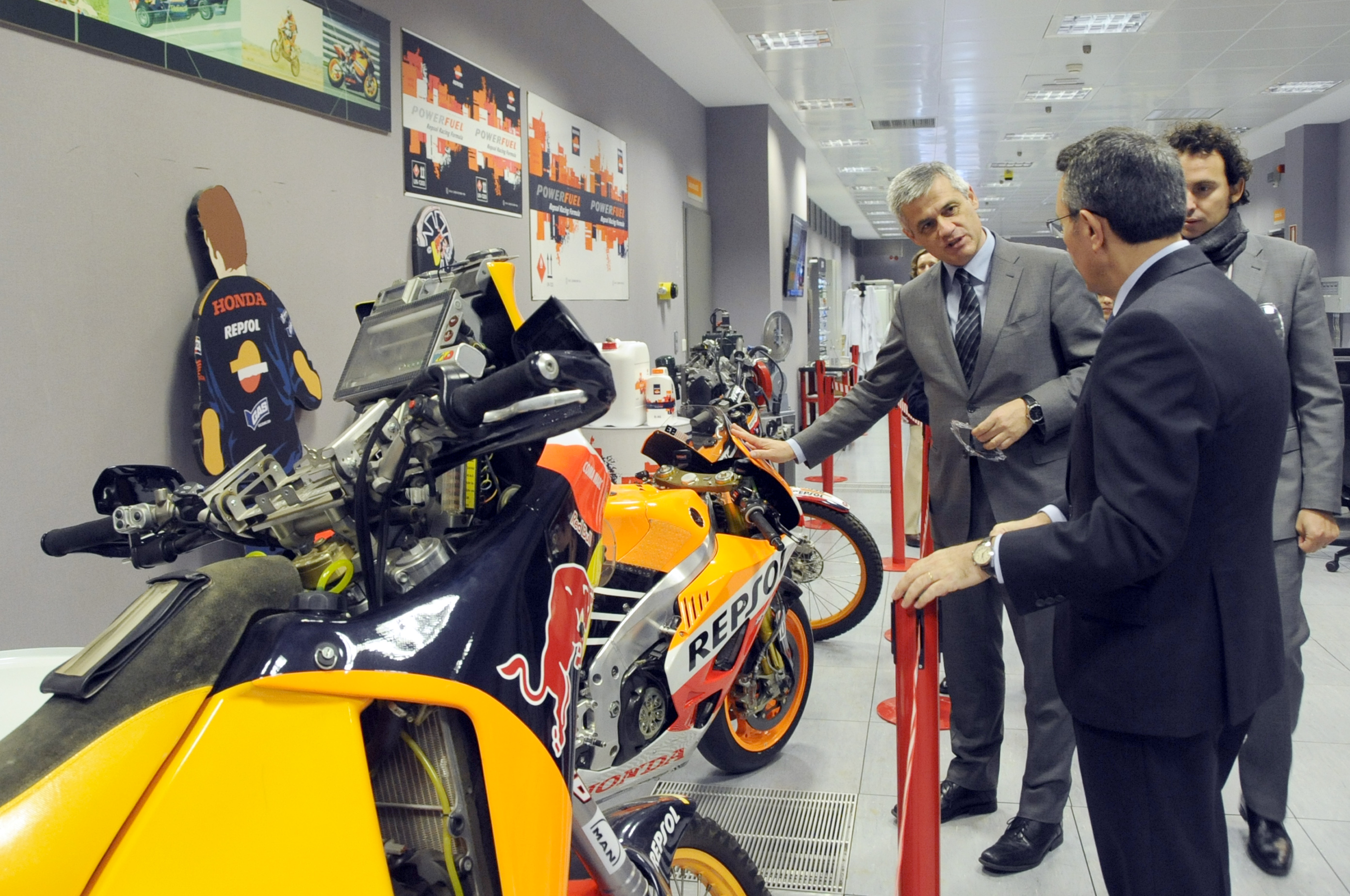 VISITA A REPSOL 5