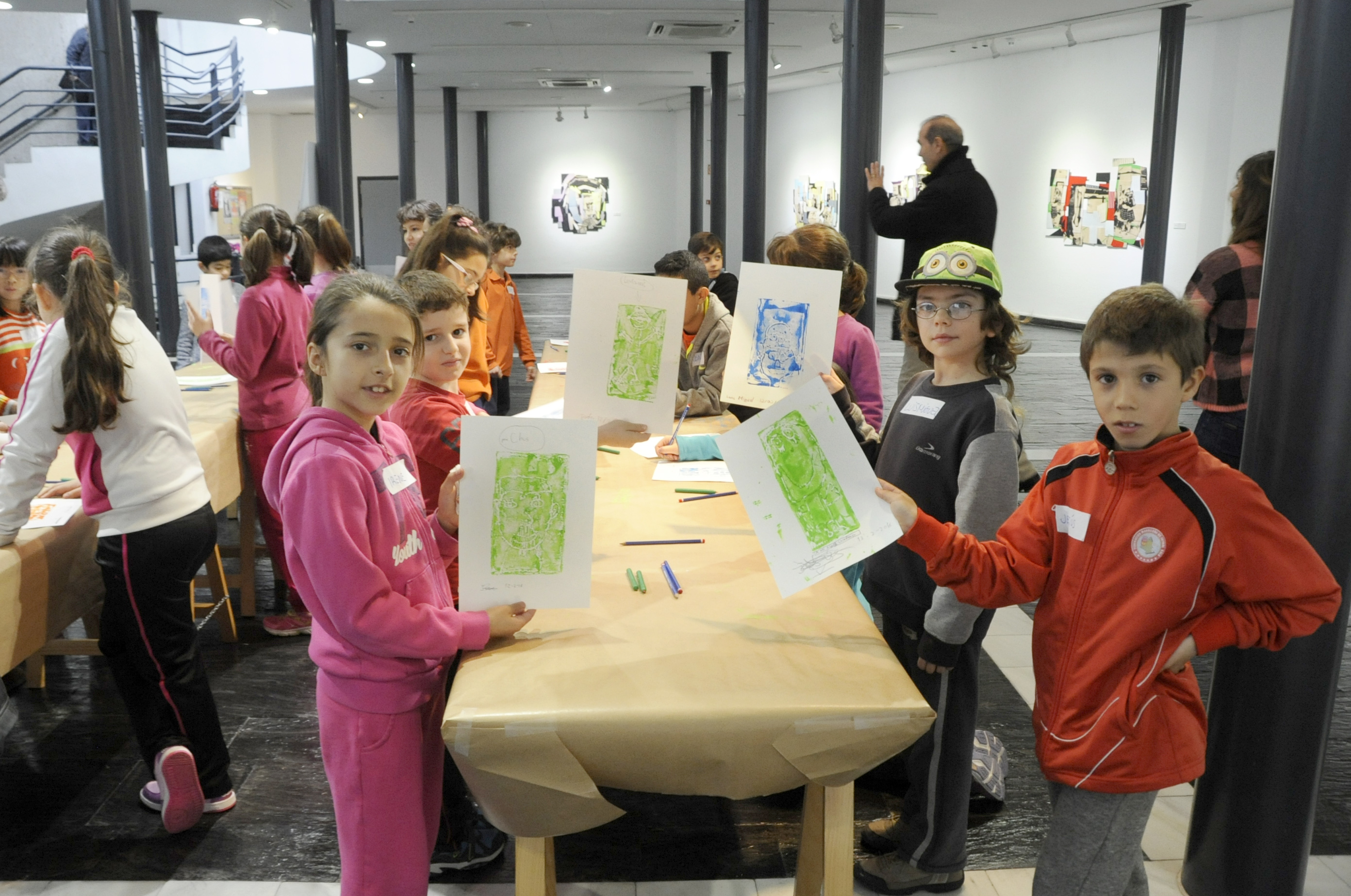 Taller infantil expo Egorretratos 4