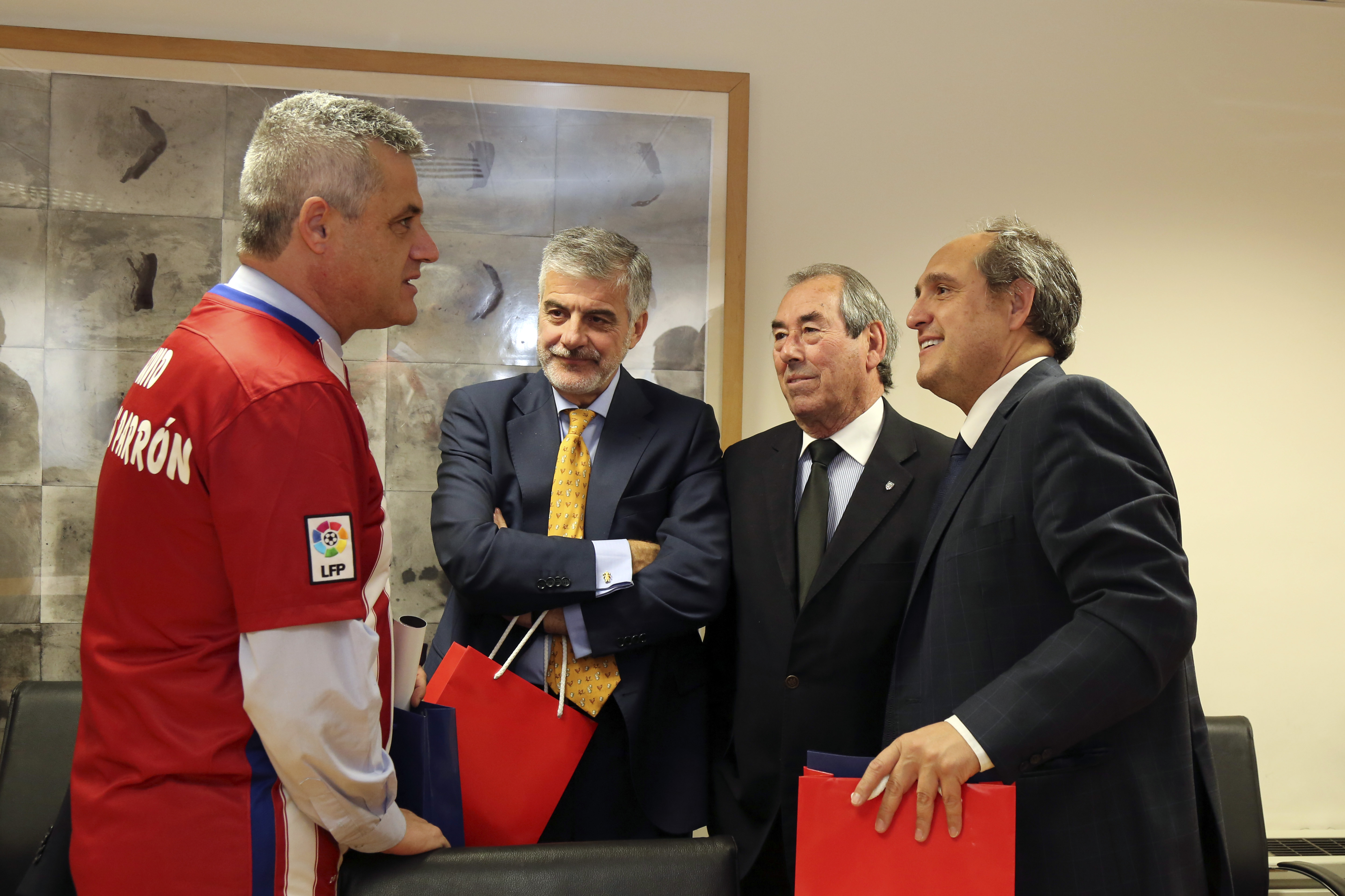 Firma convenio Atletico de Madrid 10