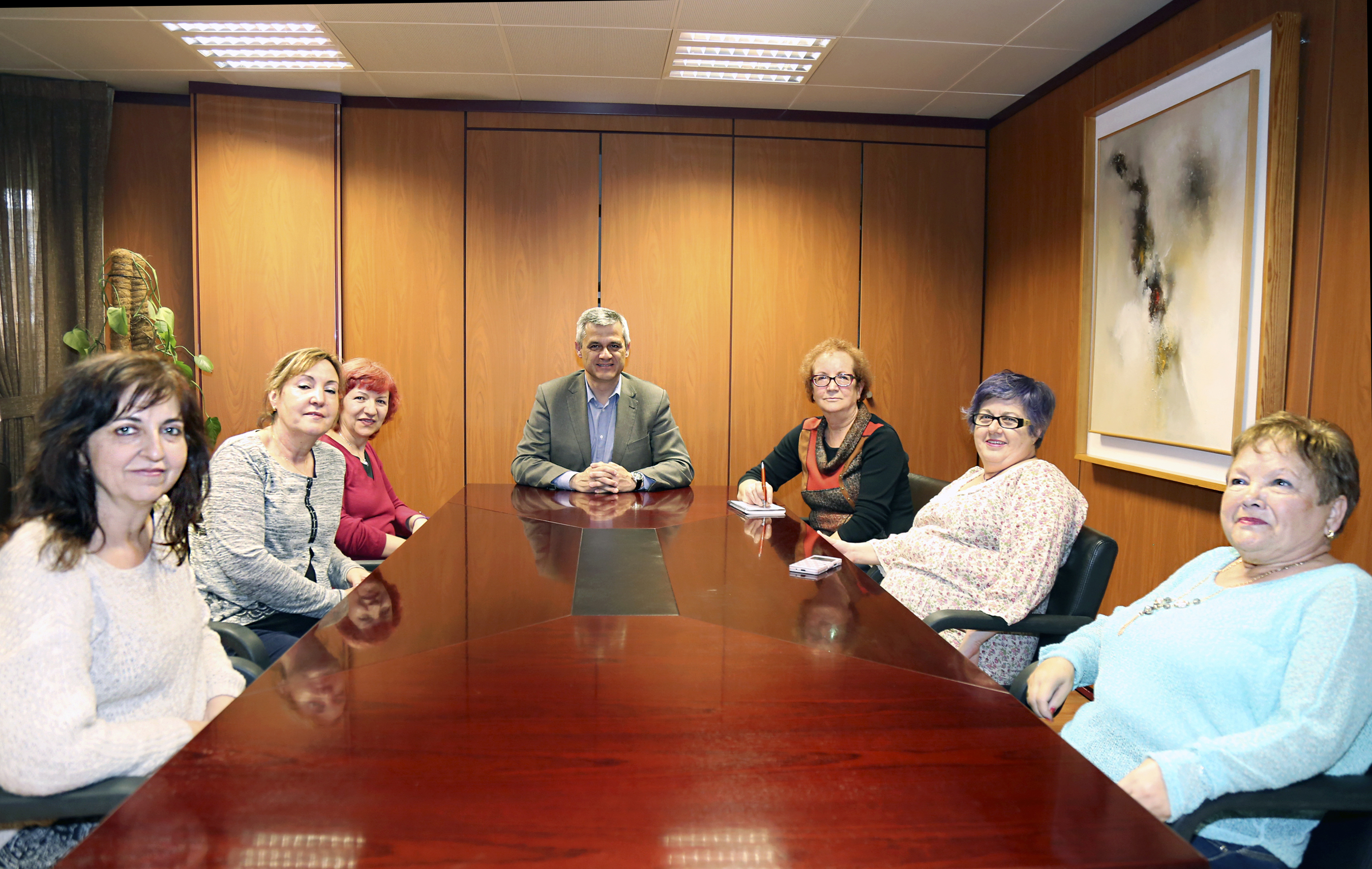 12 de Abril 2016 Reunion Asociacion Democratica Mujeres 002