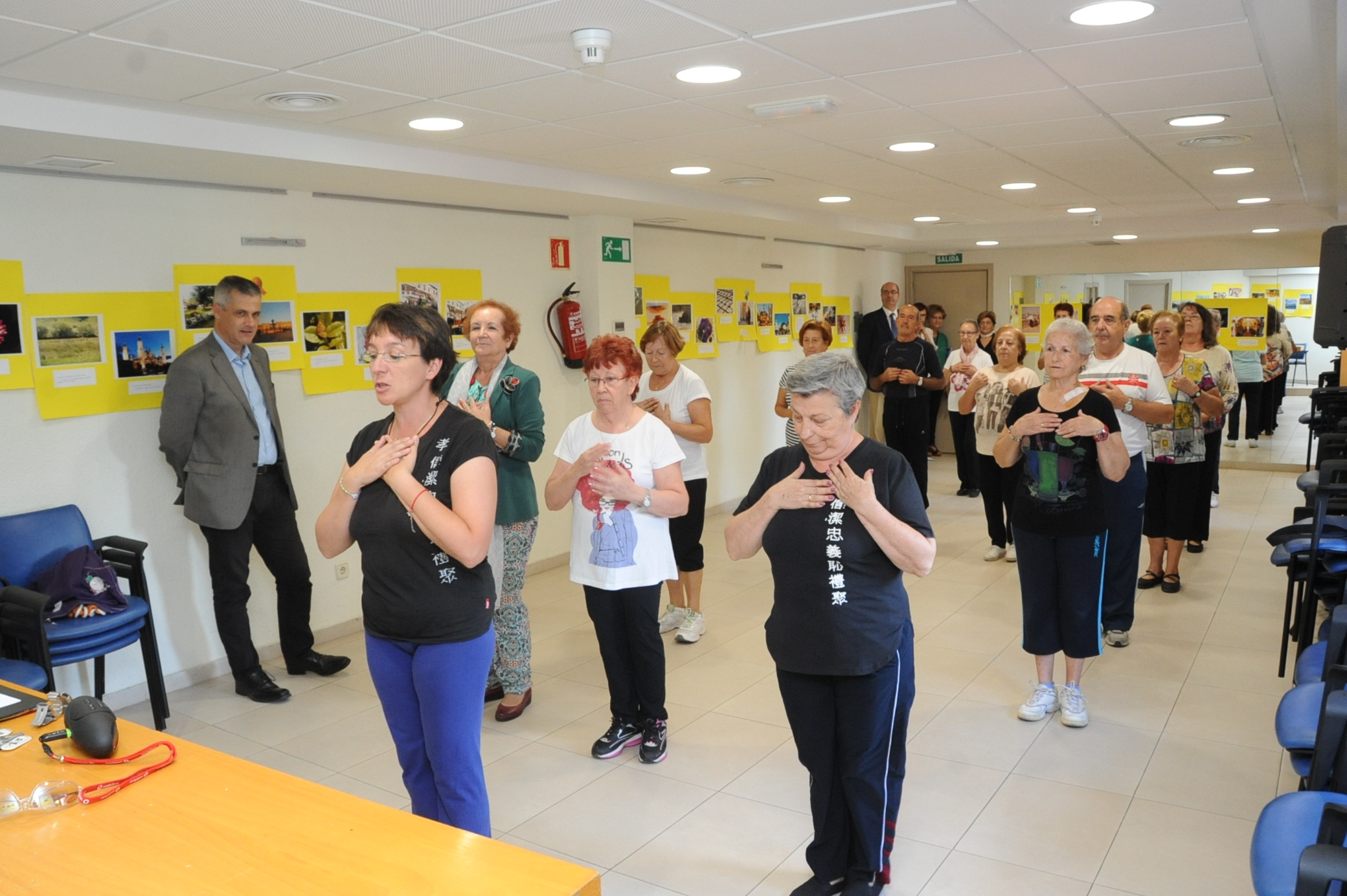 Visita y comida en Centro Mayores Juan XXIII