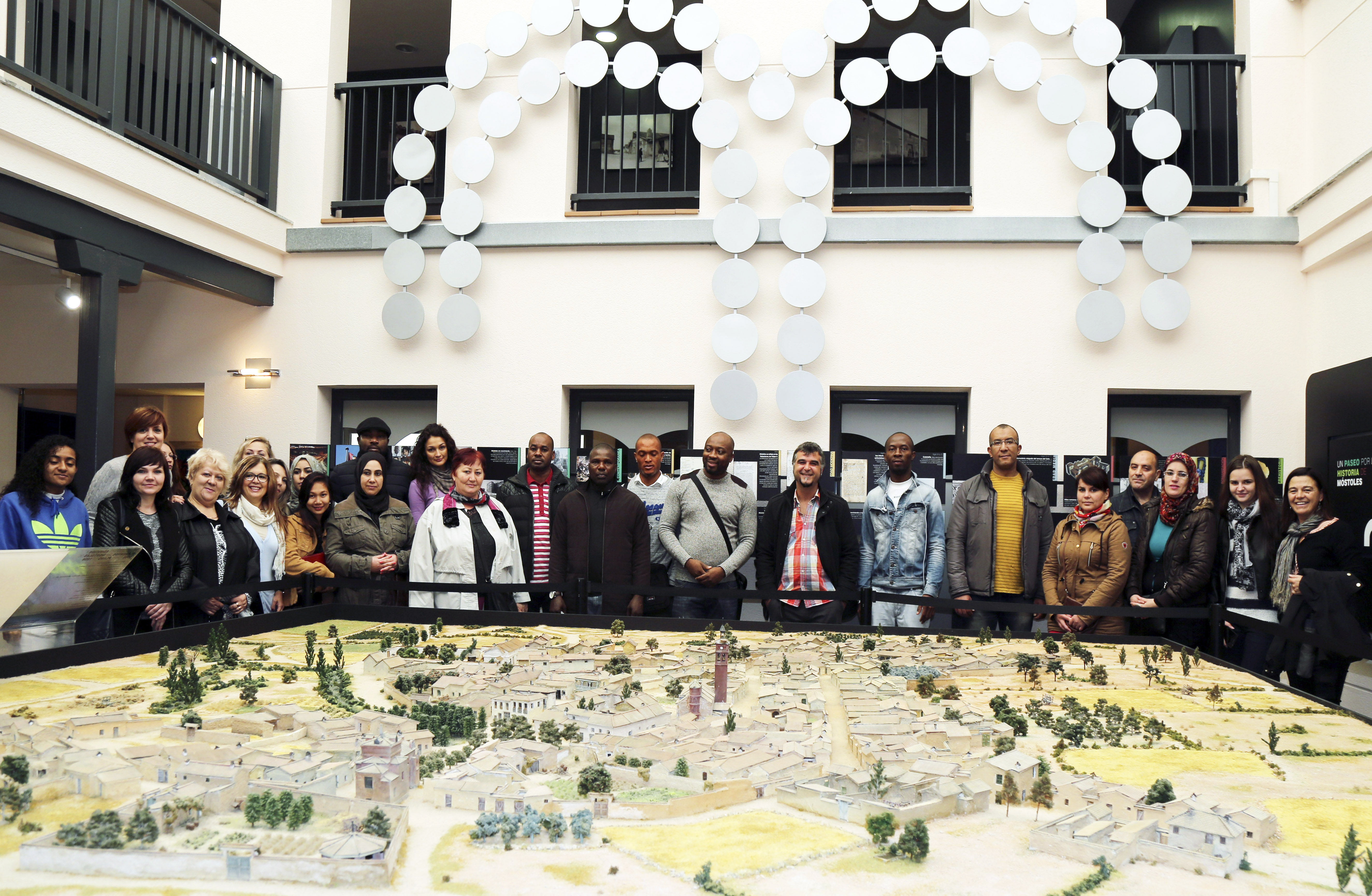 Principal 21 Octubre 2016 Estudiantes extranjeros de español visitan Museo de la Ciudad 046