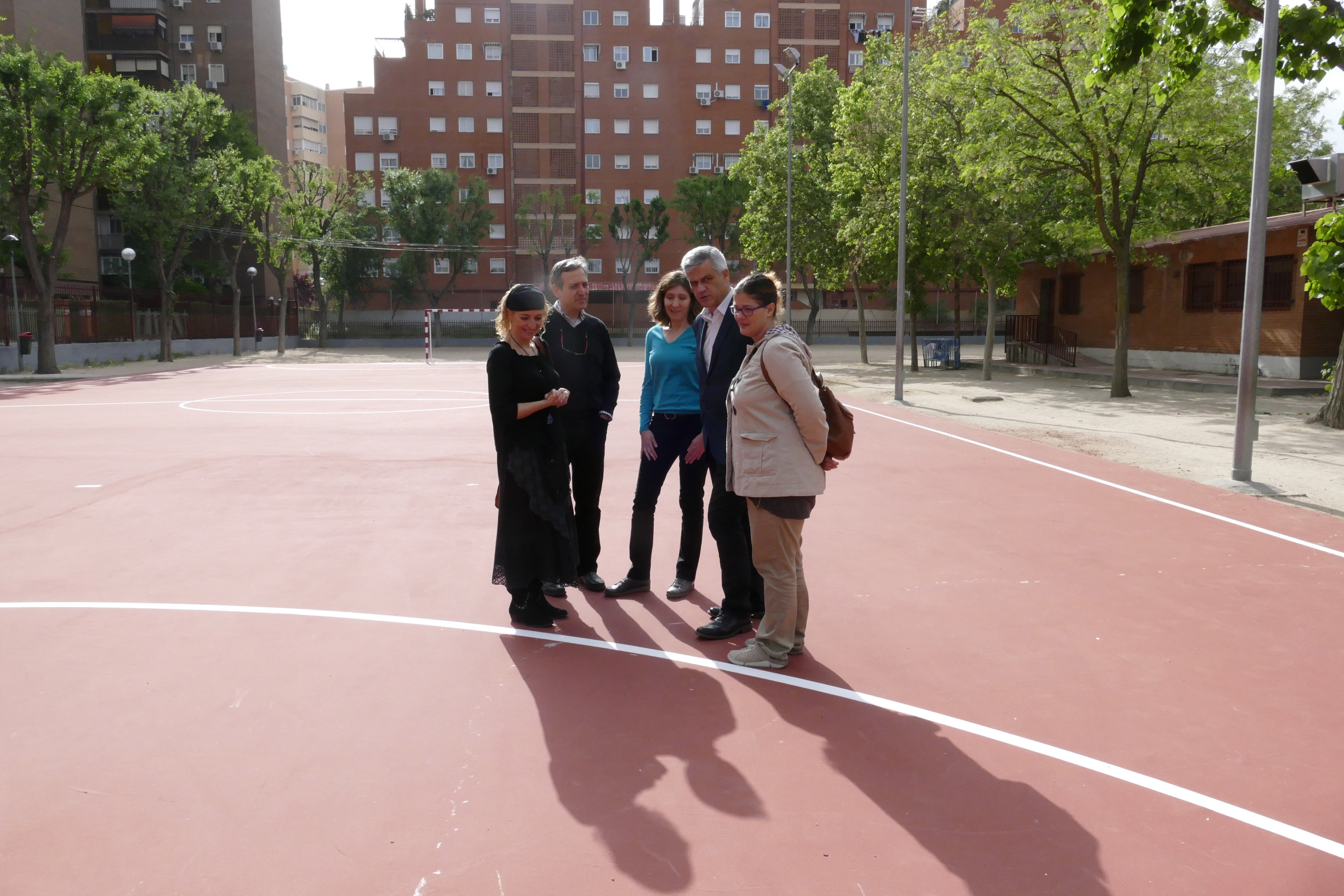 Pistas colegio Leon Felipe 1