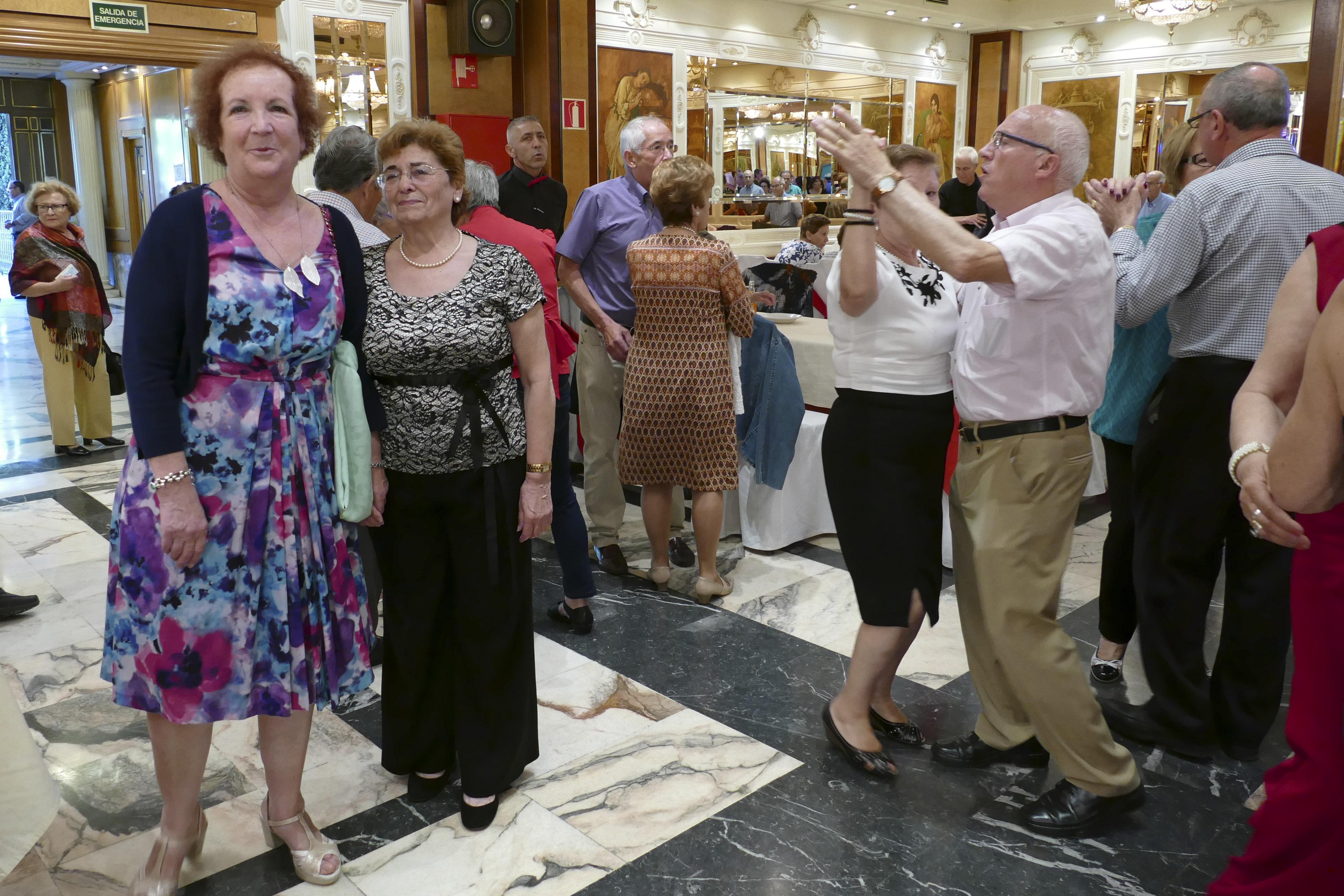 Baile de mayores por San Isidro 1