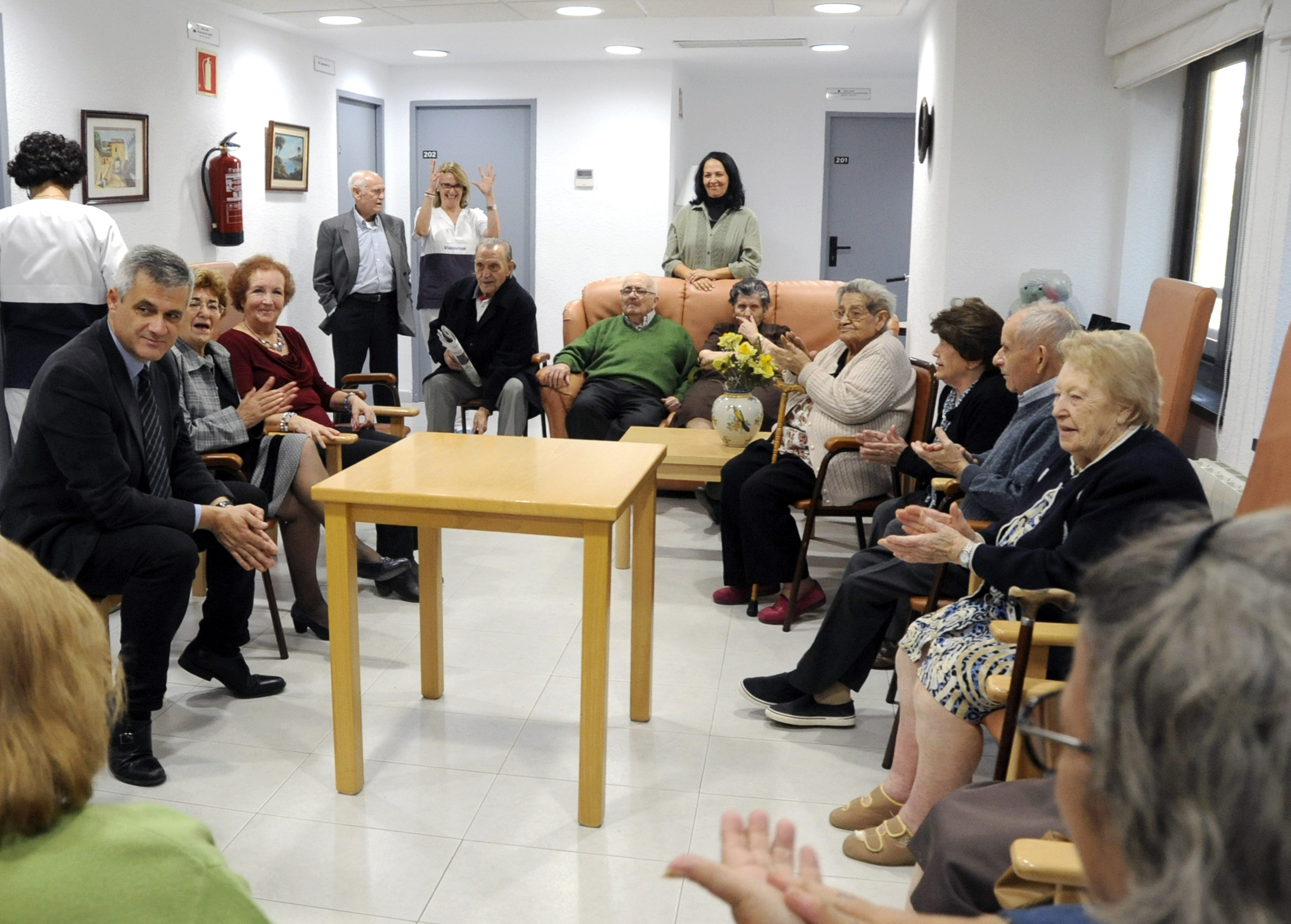NOTA PRENSA ABONO PERSONAS MAYORES