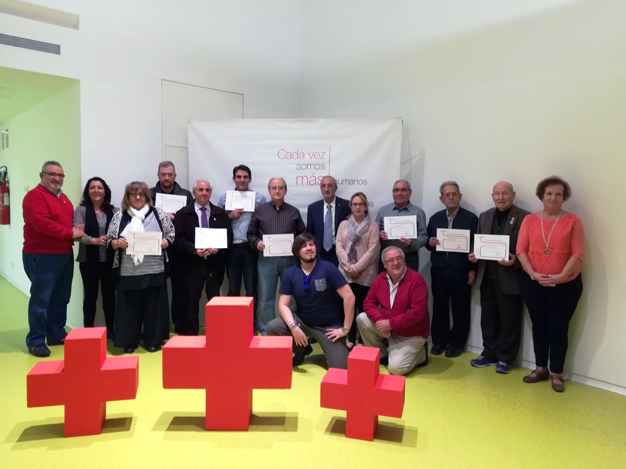 acto reconocimiento socios cruz roja 1