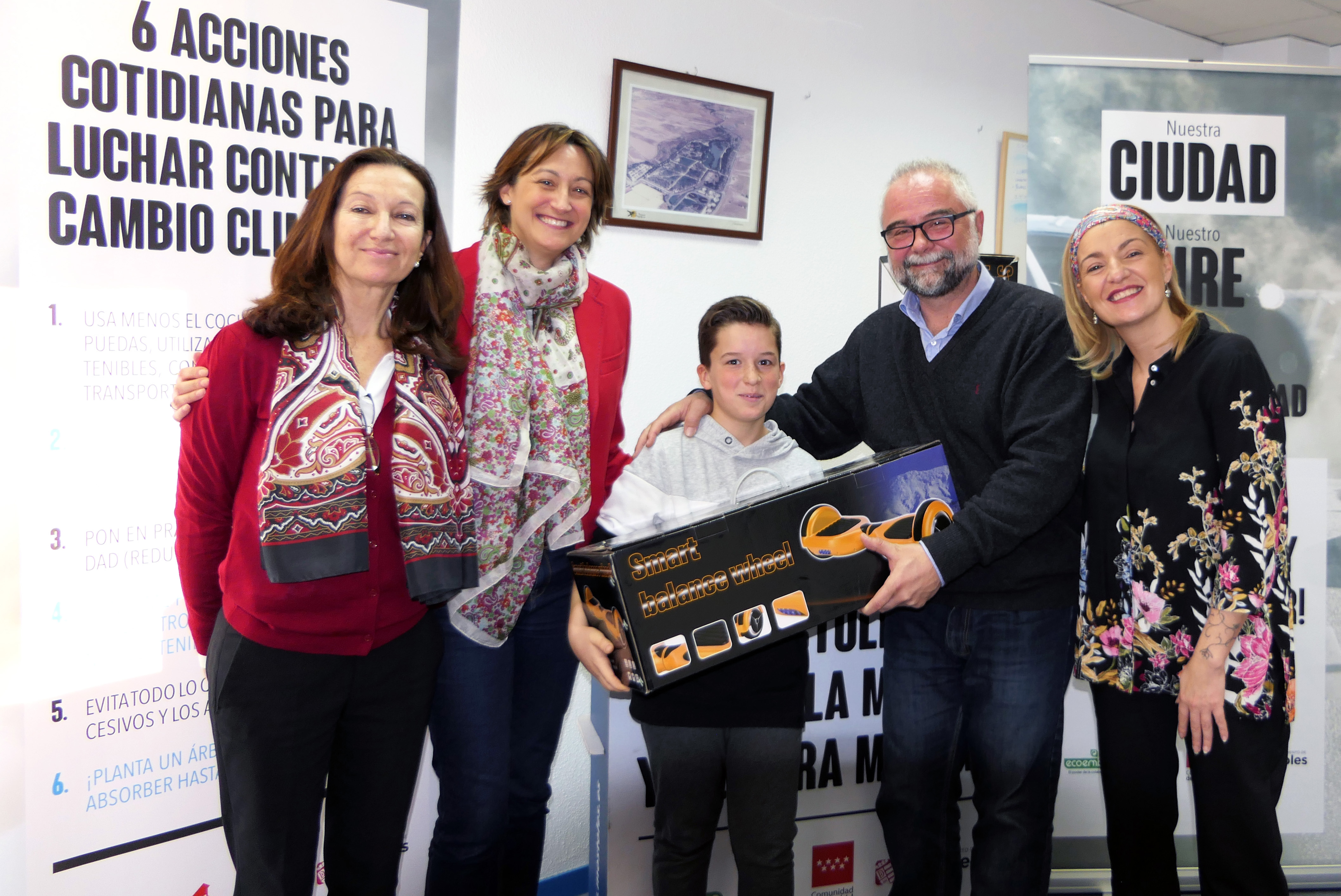 entrega patinete premio reciclaje 1