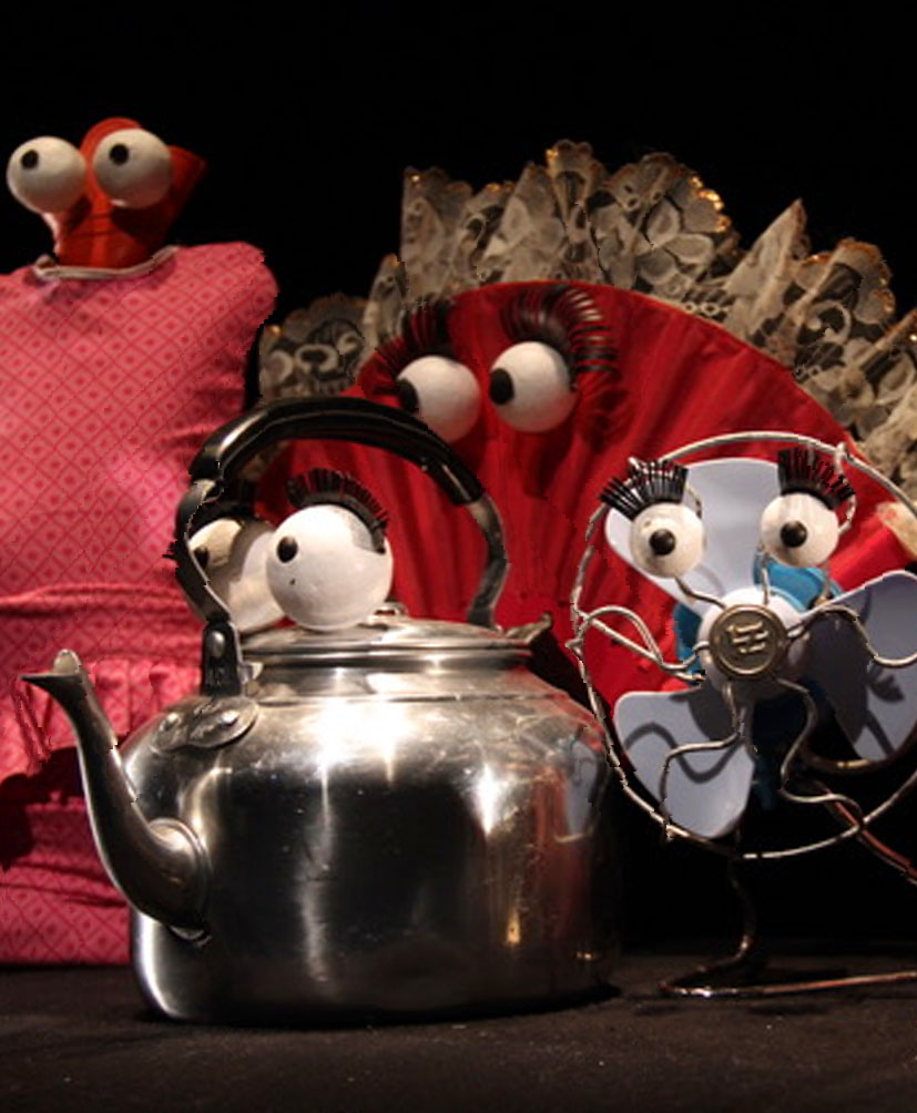 CINCO HISTORIAS DIFERENTES