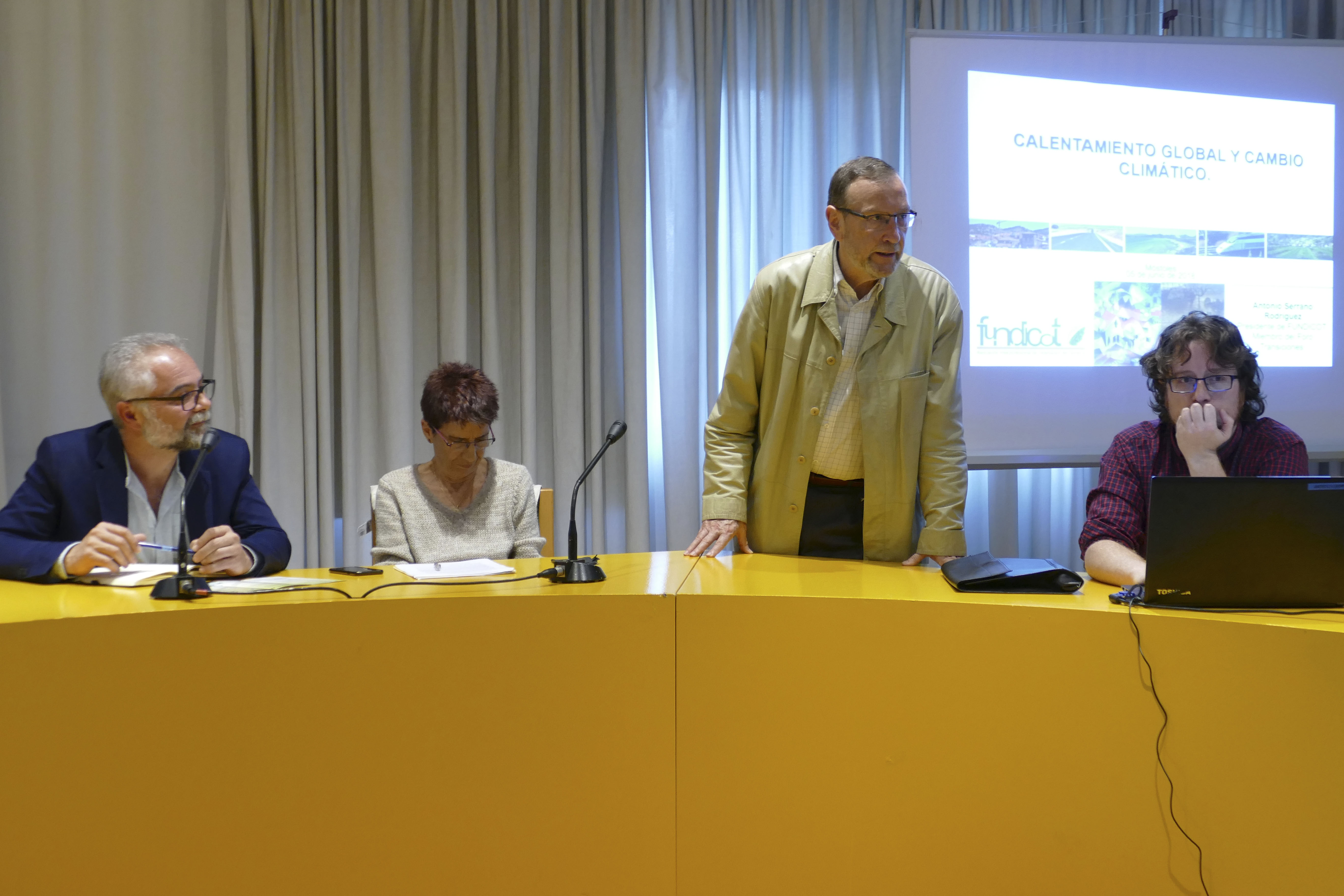 Conferencia Semana del Medio ambiente 1