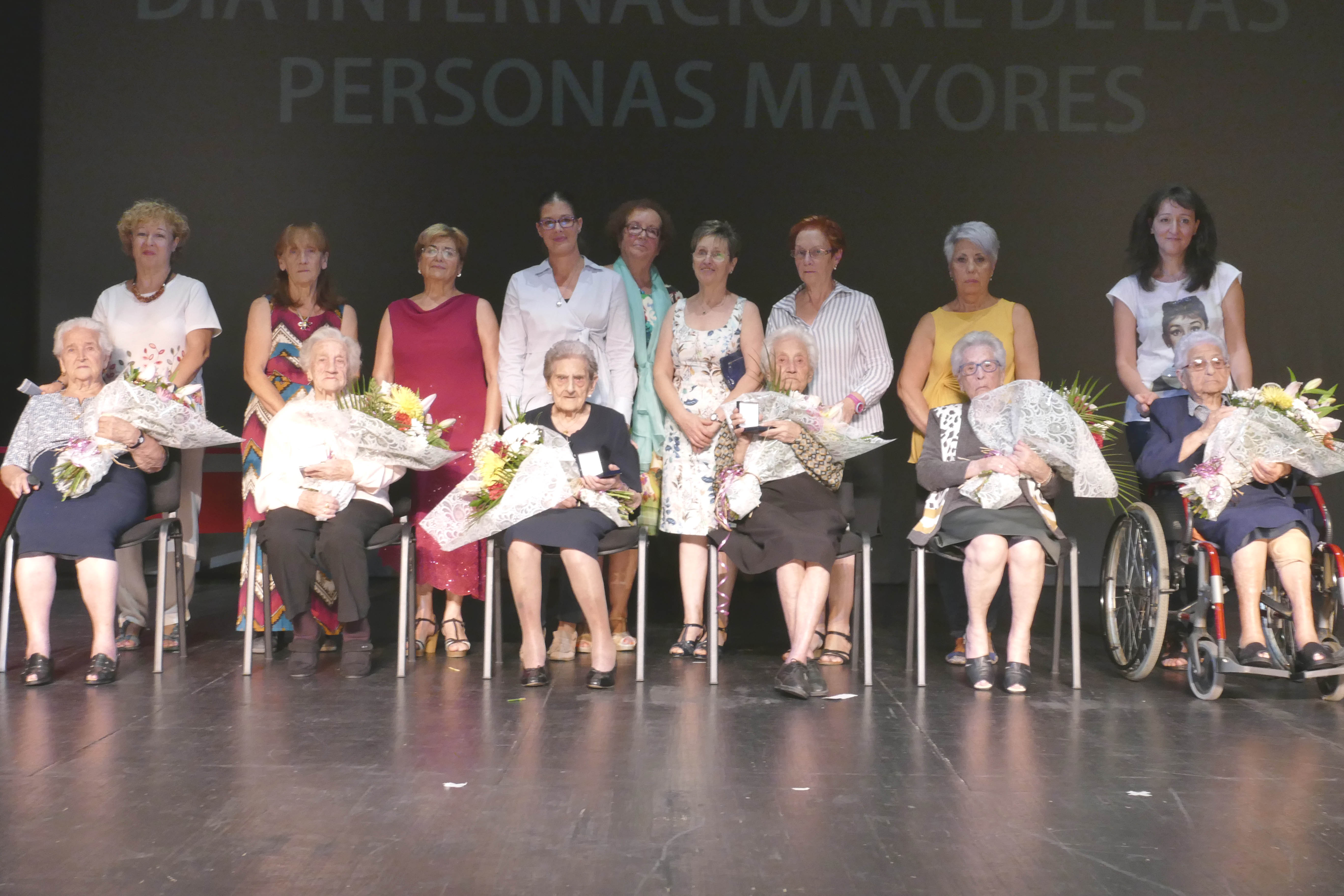 Homenaje a las personas mayores 1
