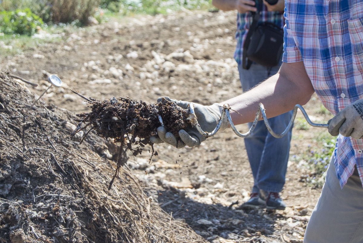 03_ Foto Cata de compost_autoría EBR