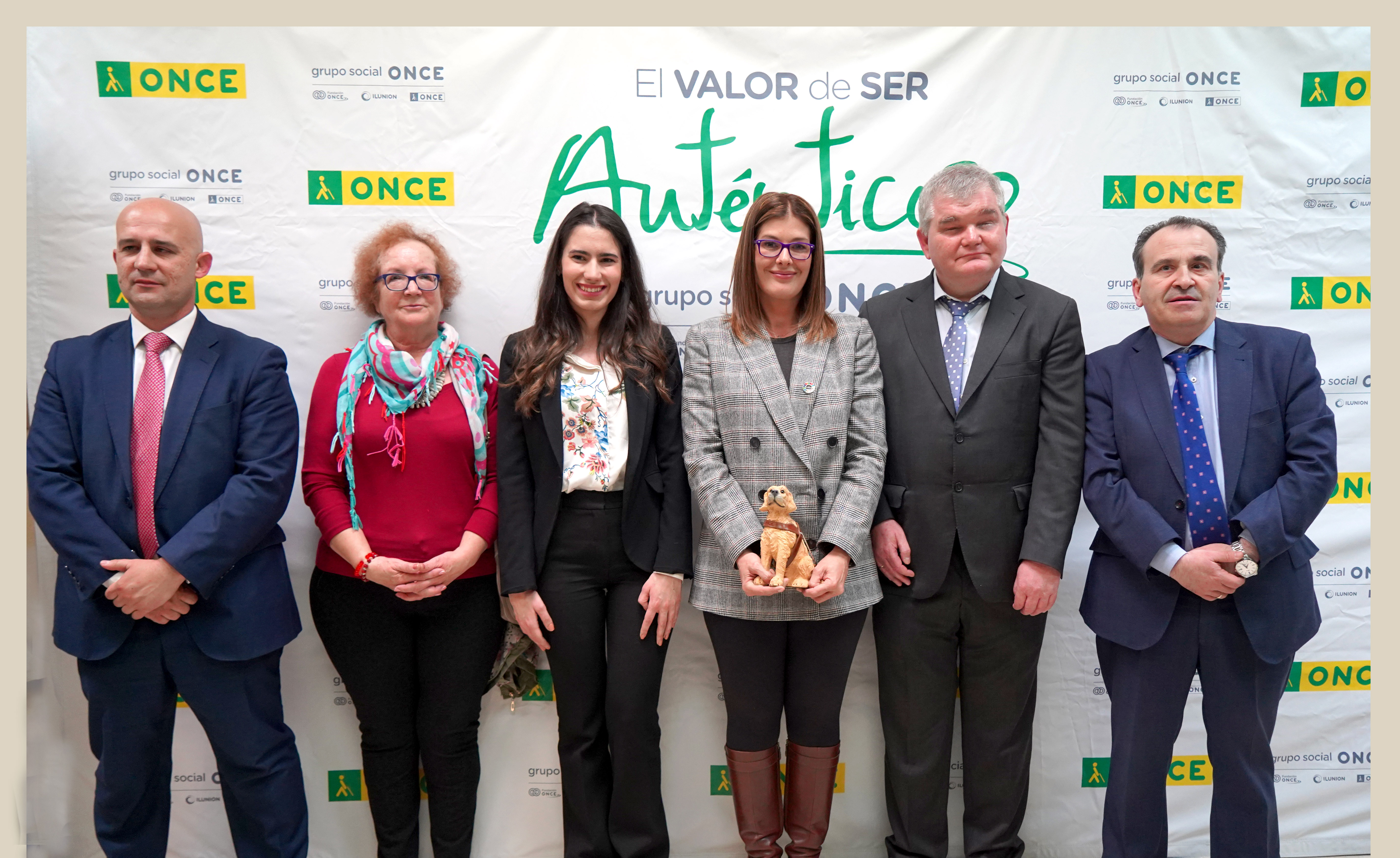 directora de la Agencia ONCE en Móstoles 1