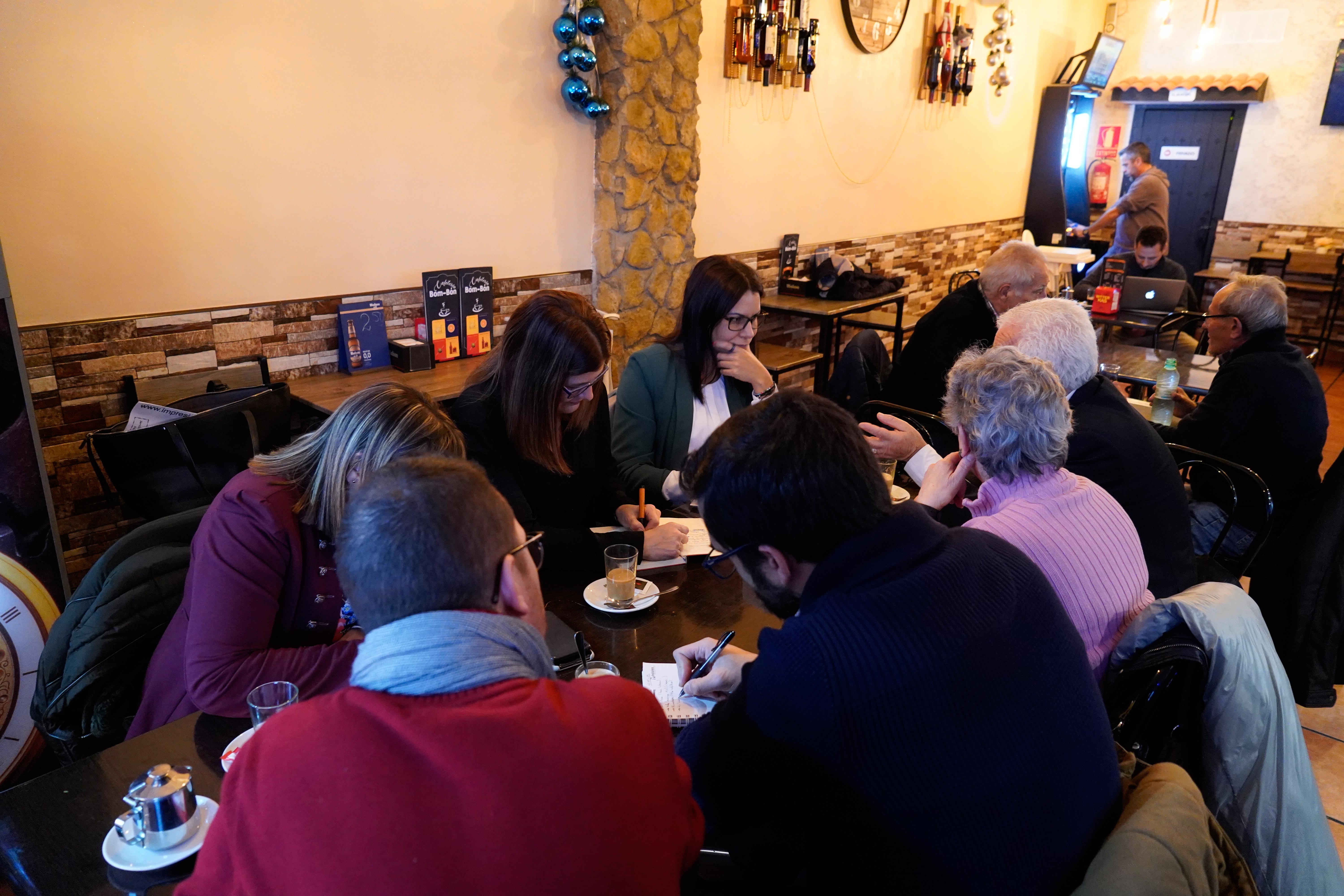 reunion tarde AV Villa Europa 1