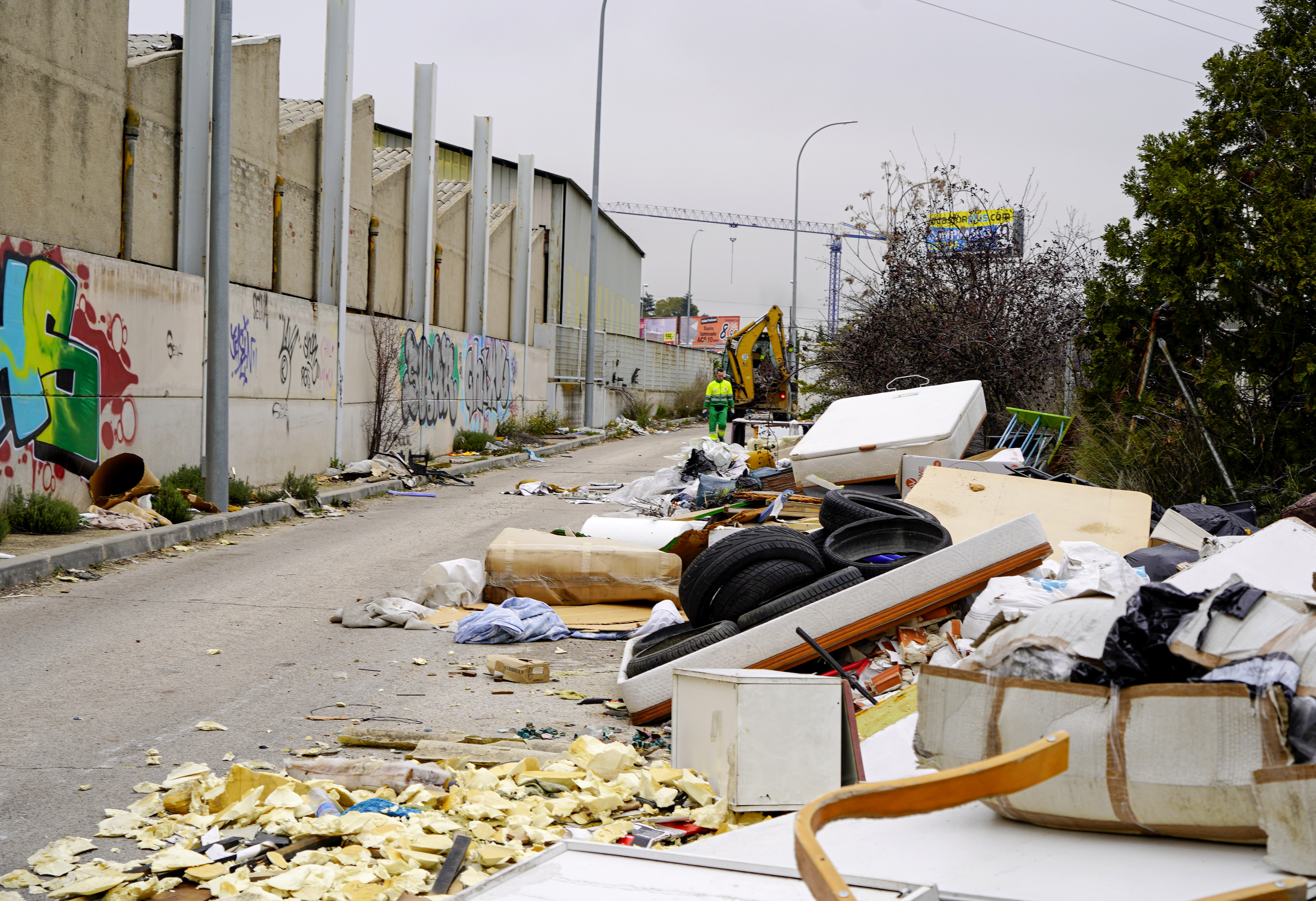 limpieza vertedero poligono las nieves 1