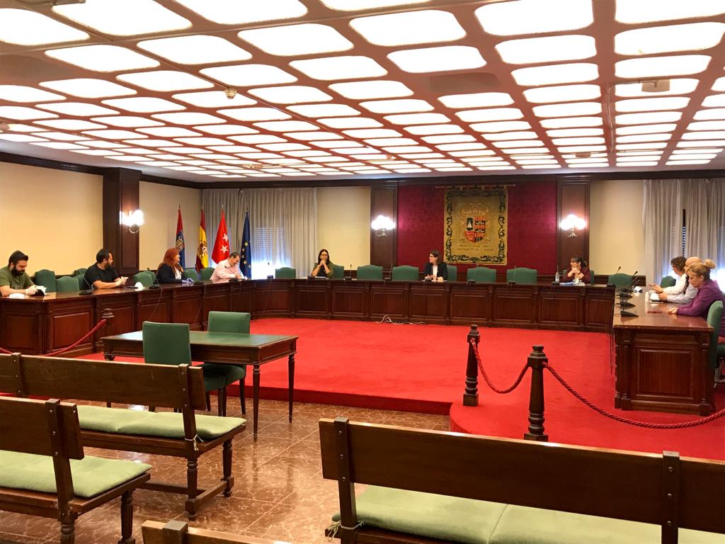 Reunión con Hosteleria 17 p