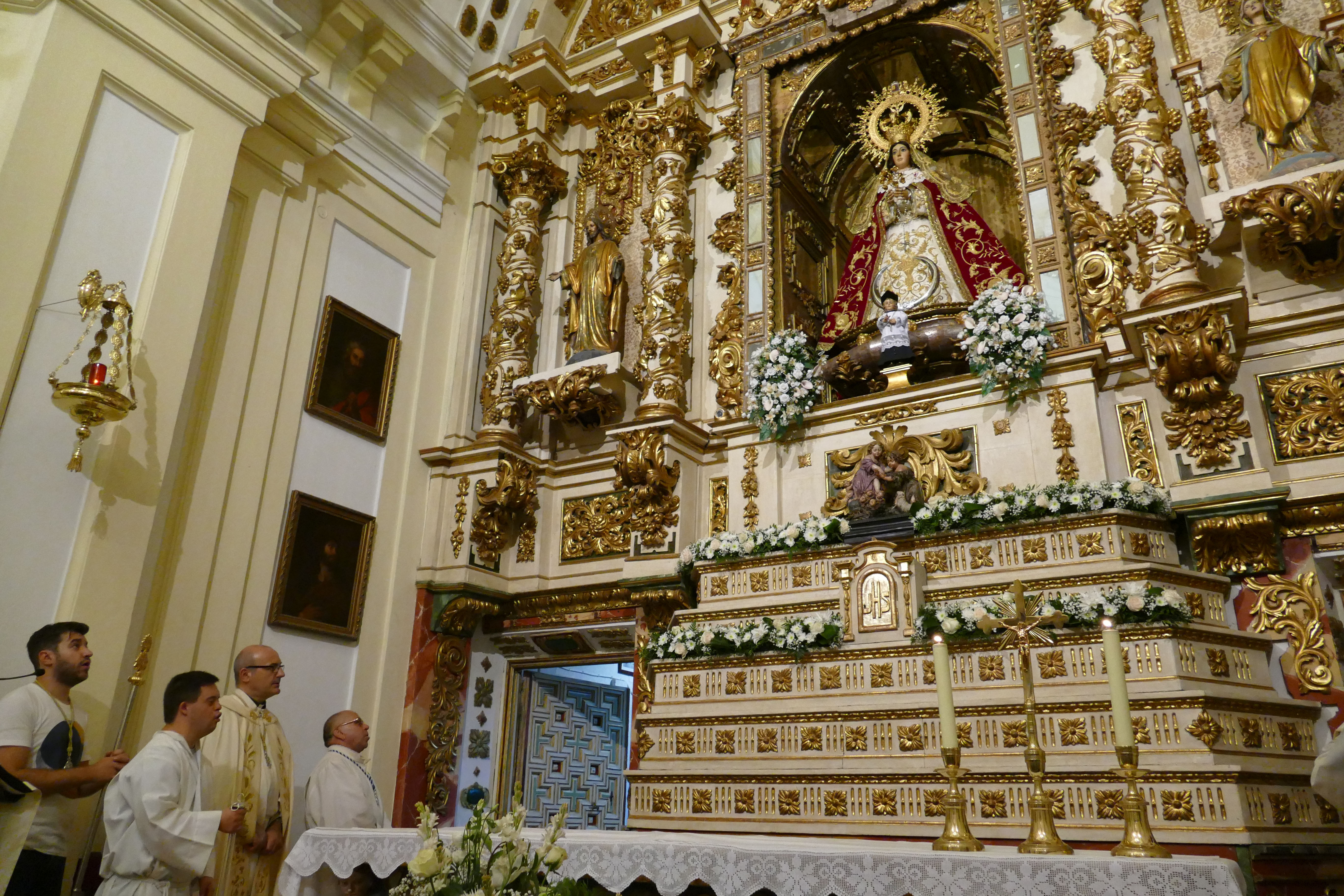 Virgen de los Santos