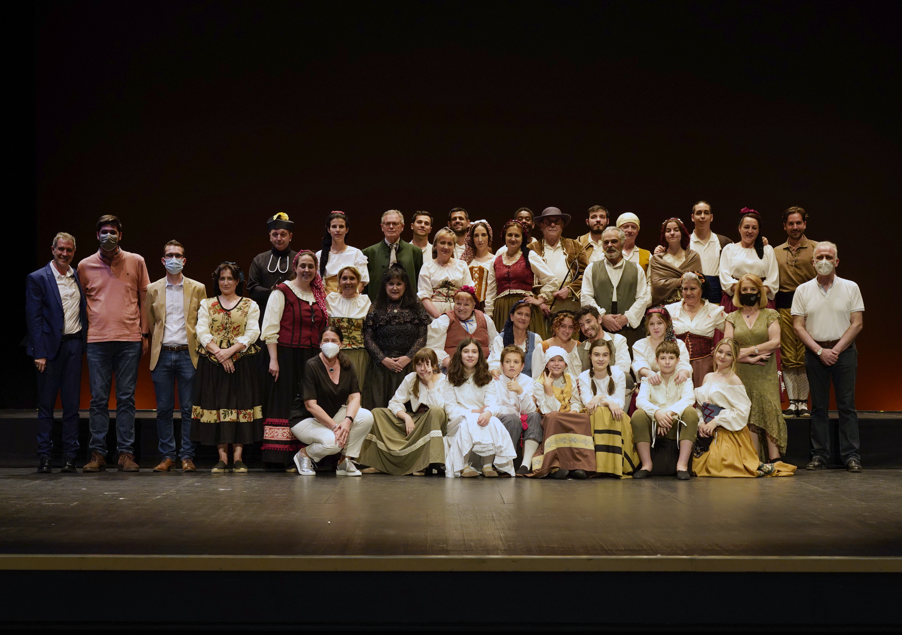 Representación de los hechos del Dos de Mayo 32p