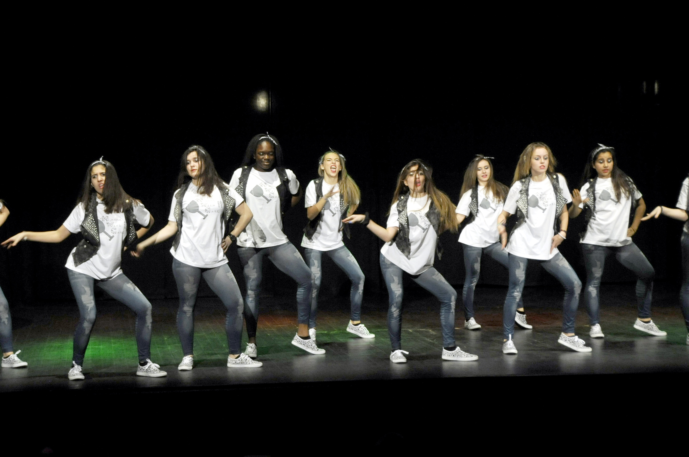 CONCURSO DANZAS URBANAS 3