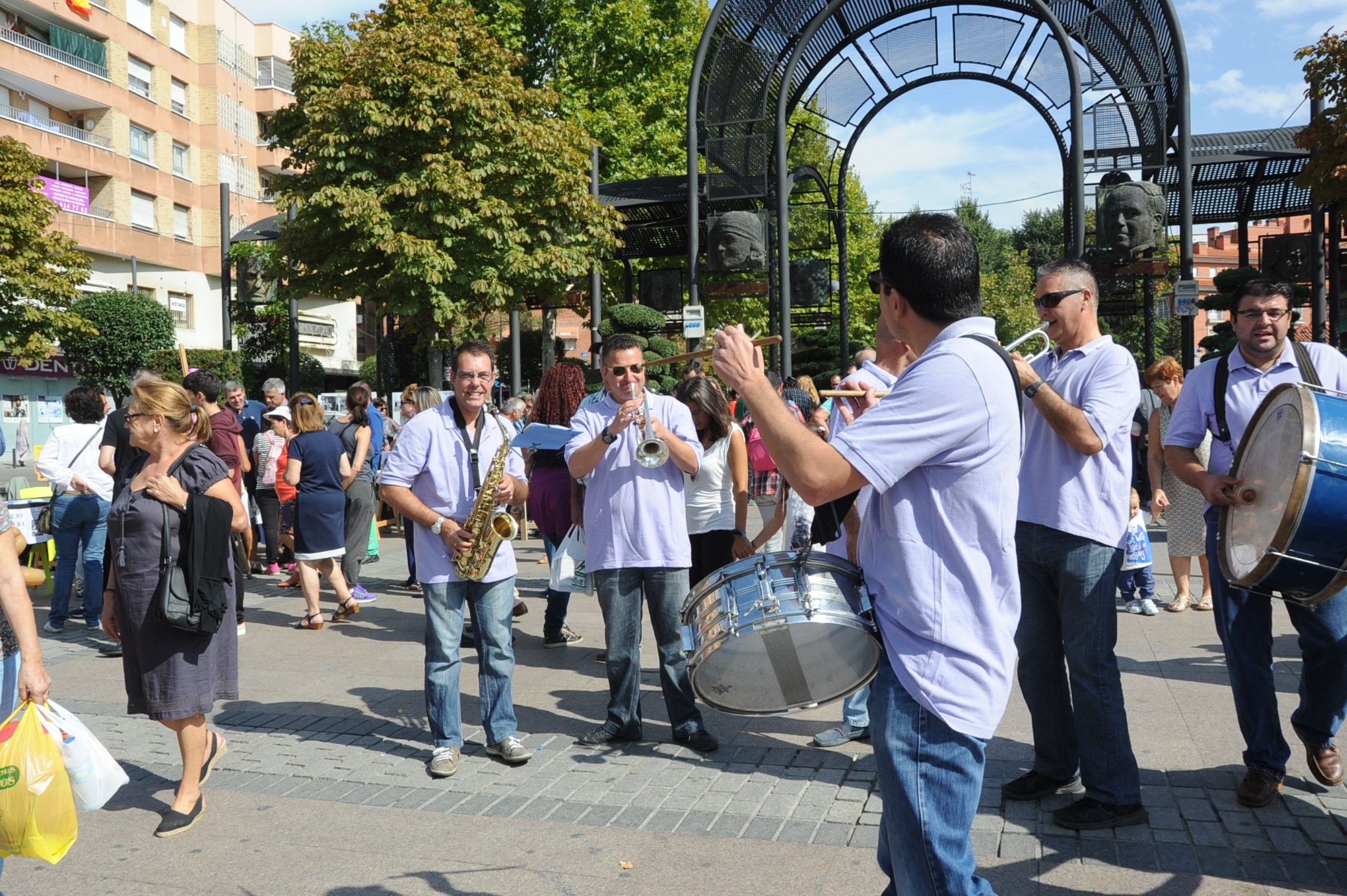 Alcalde visita Expocultura 9