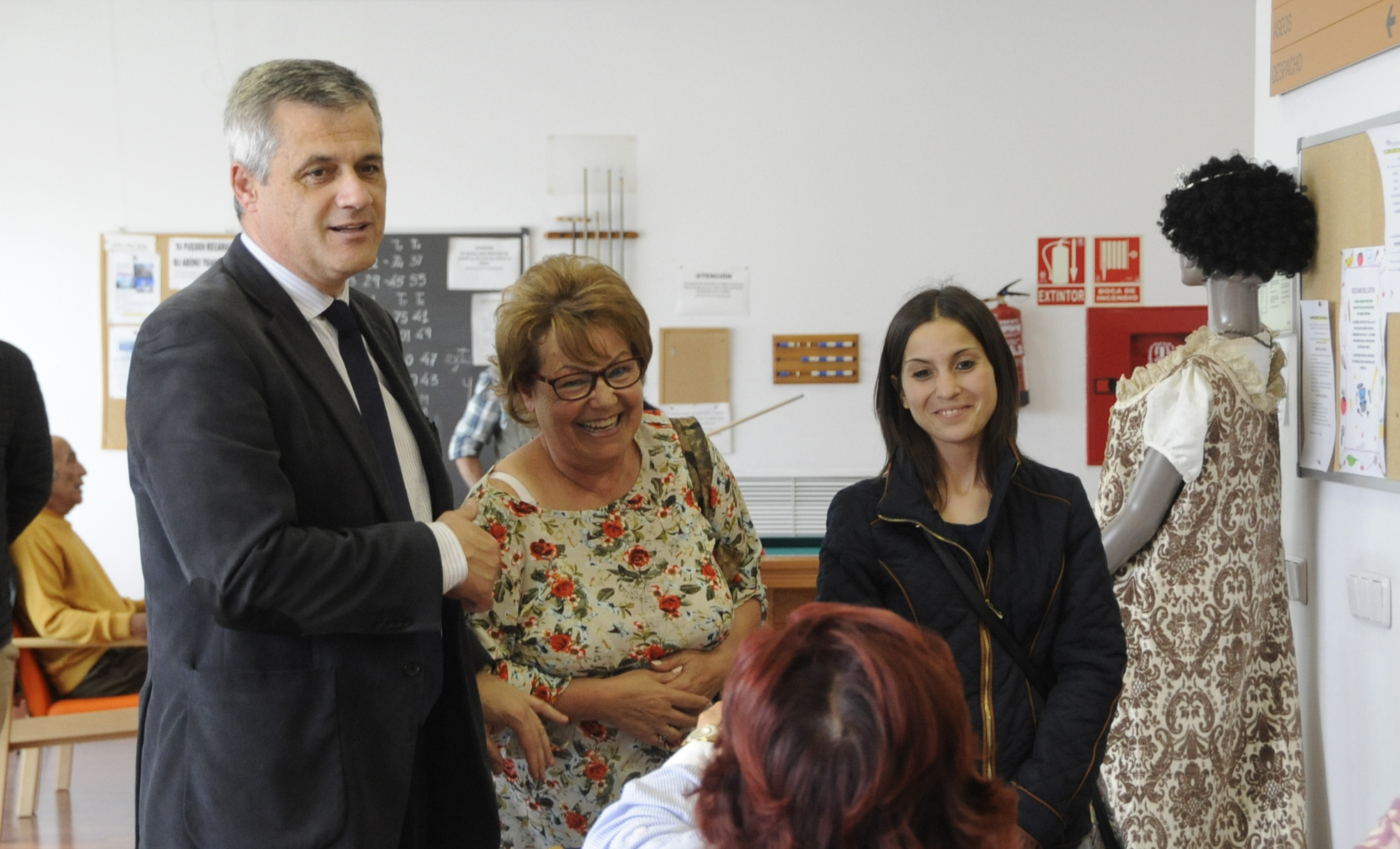 Exposición trajes Centro Mayores P. Coimbra 1